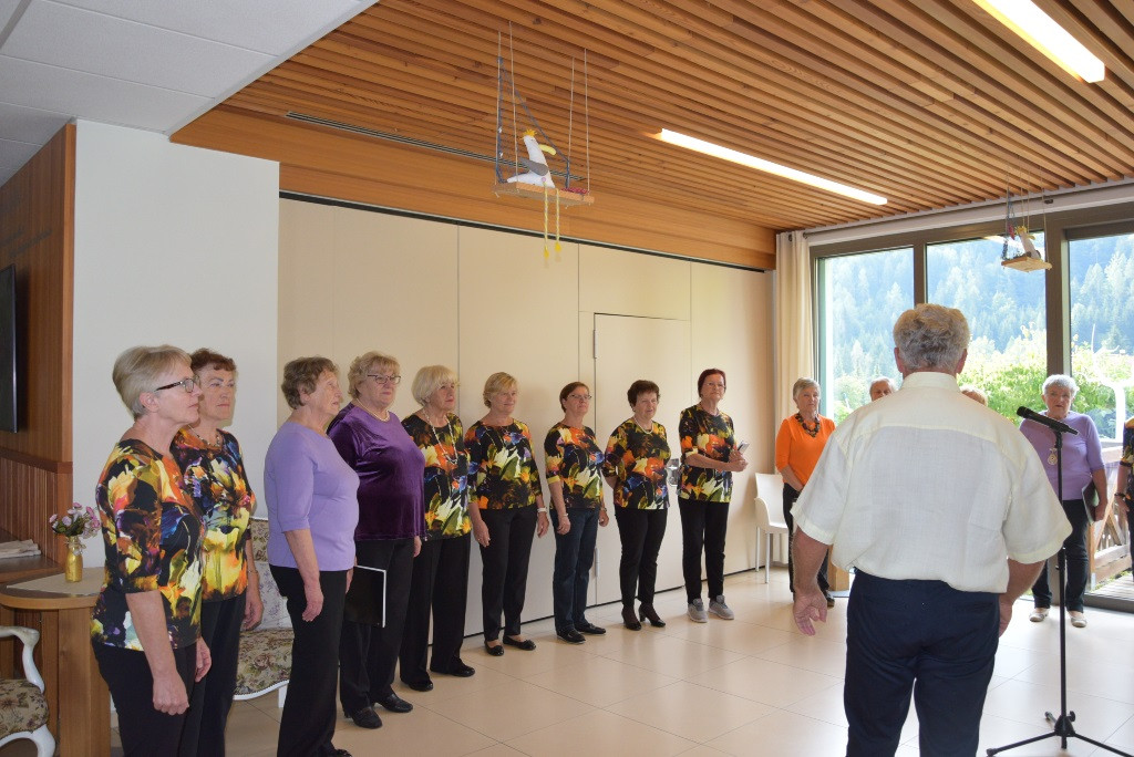 Nastop pevskega zbora Večerna zarja