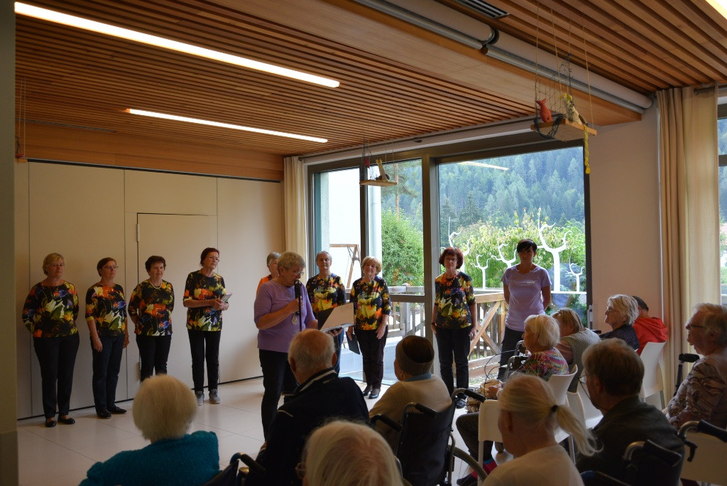 Nastop pevskega zbora Večerna zarja