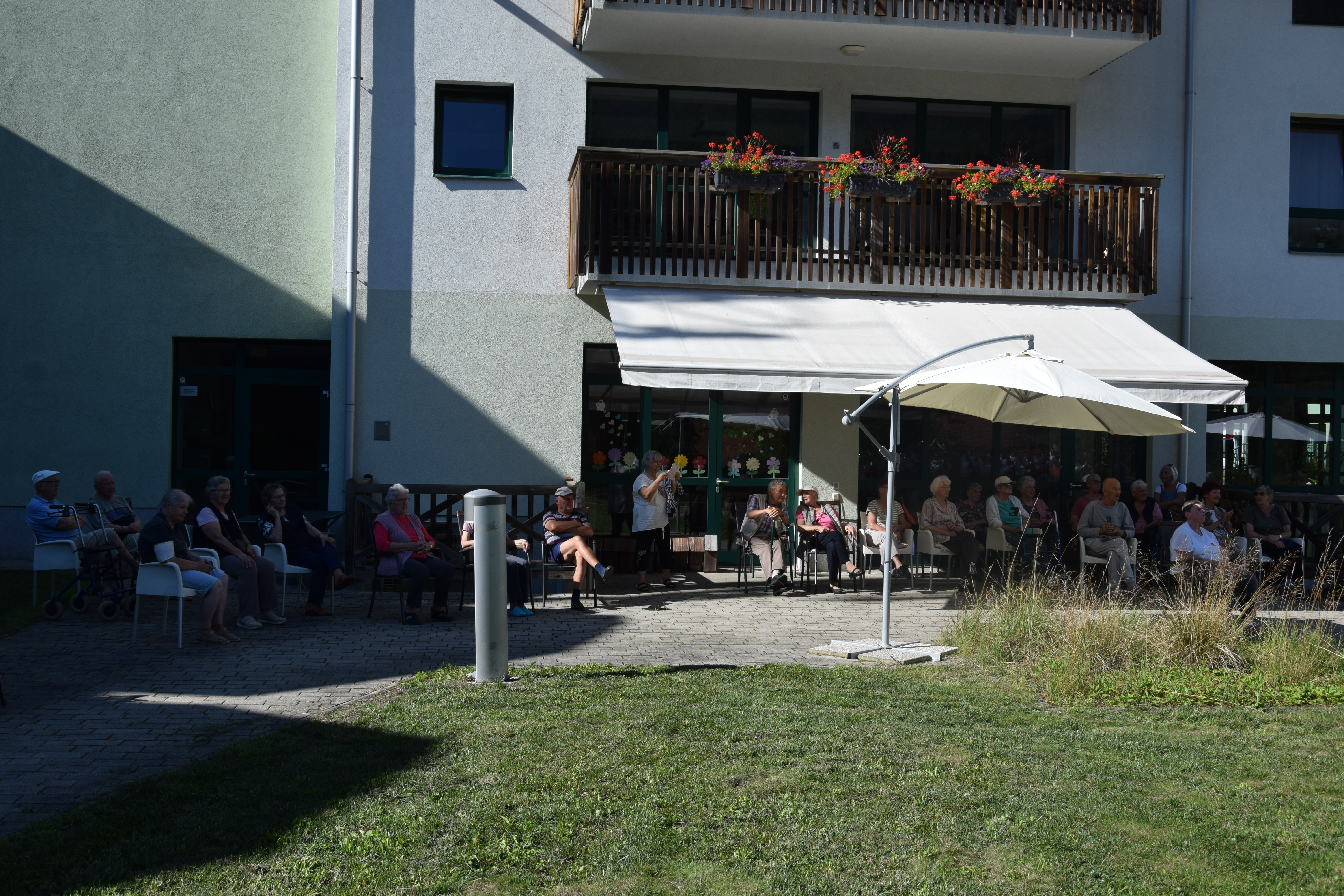 Nastop pihalnega orkestra