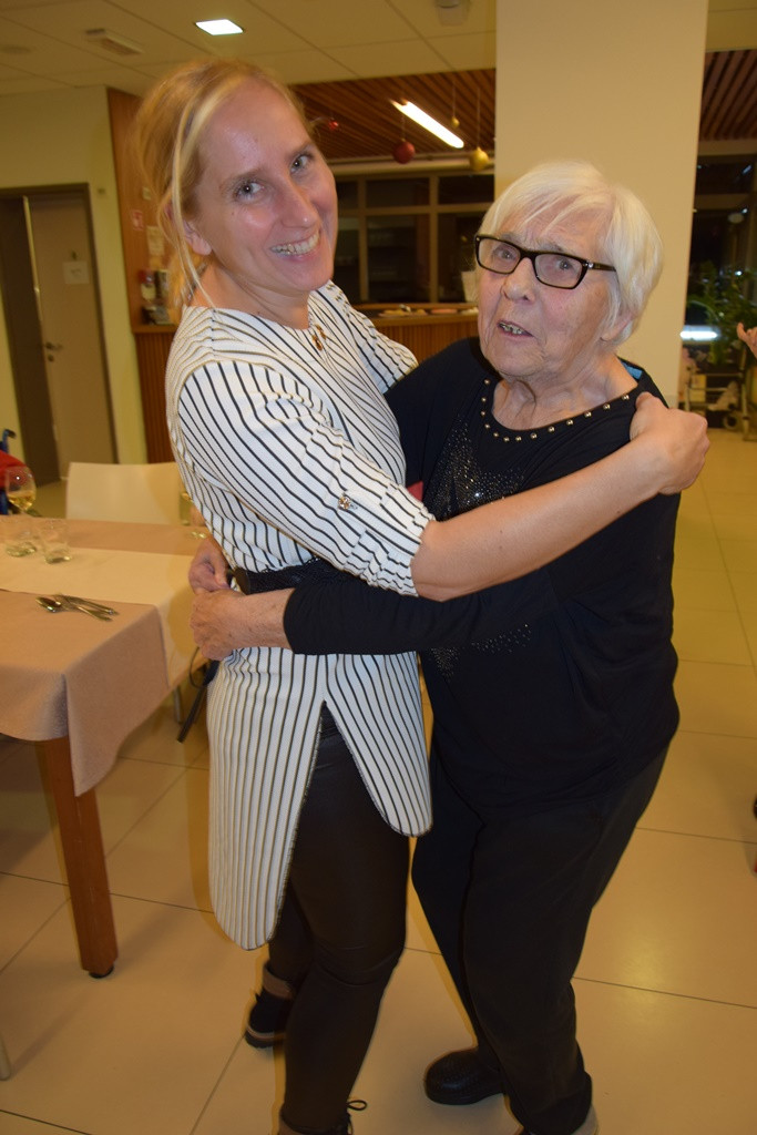 Novoletna zabava v domu Viharnik