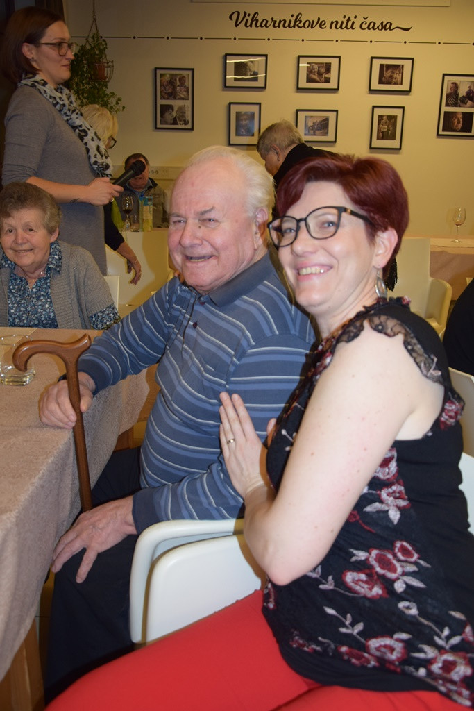 Novoletna zabava v domu Viharnik