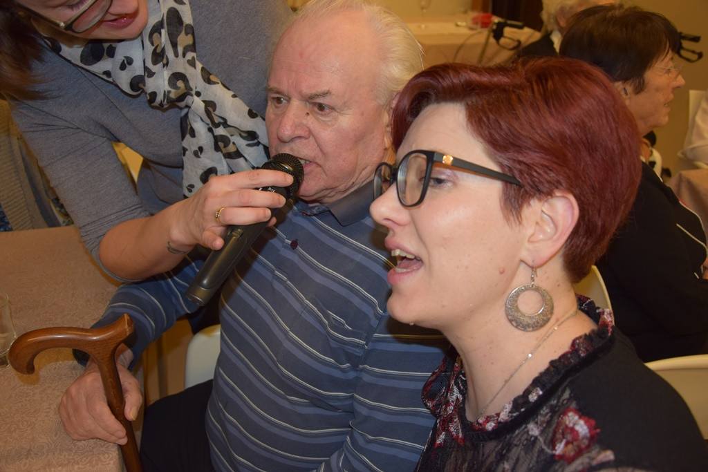 Novoletna zabava v domu Viharnik