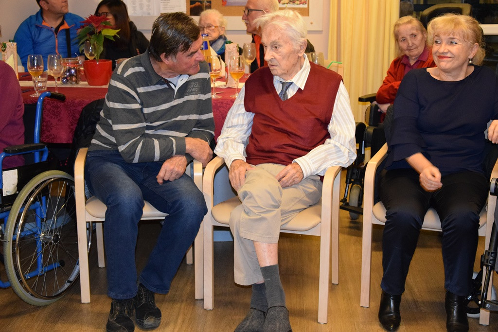 Novoletna zabava v domu Viharnik