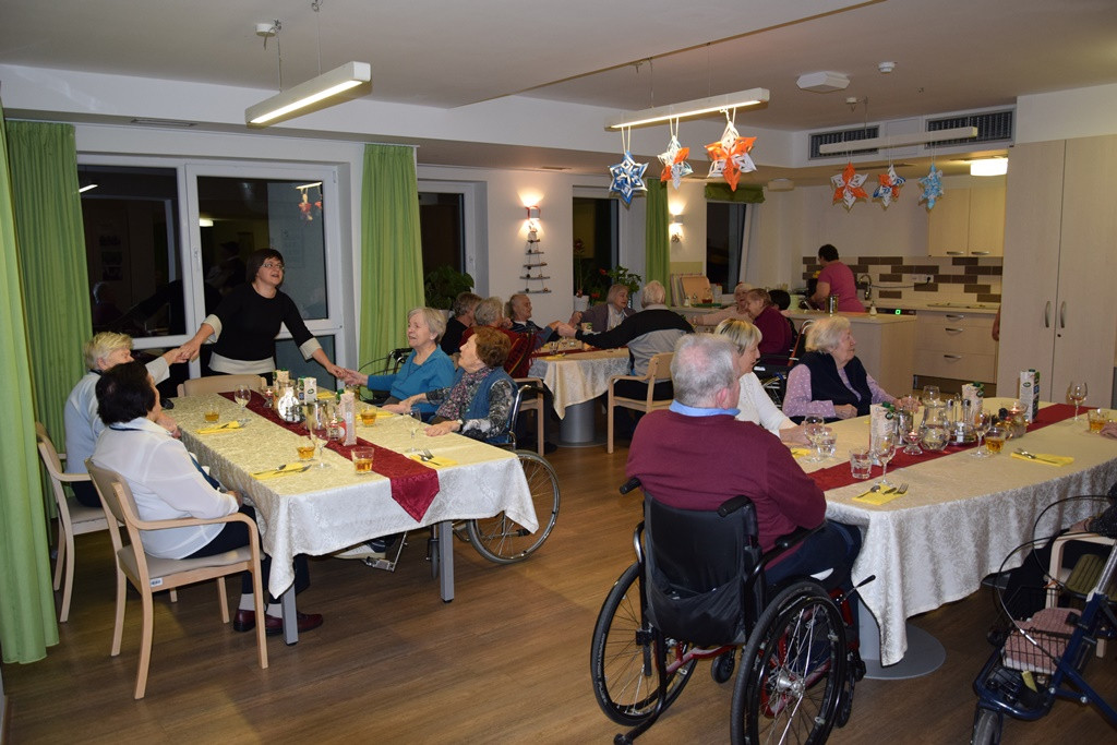 Novoletna zabava v domu Viharnik