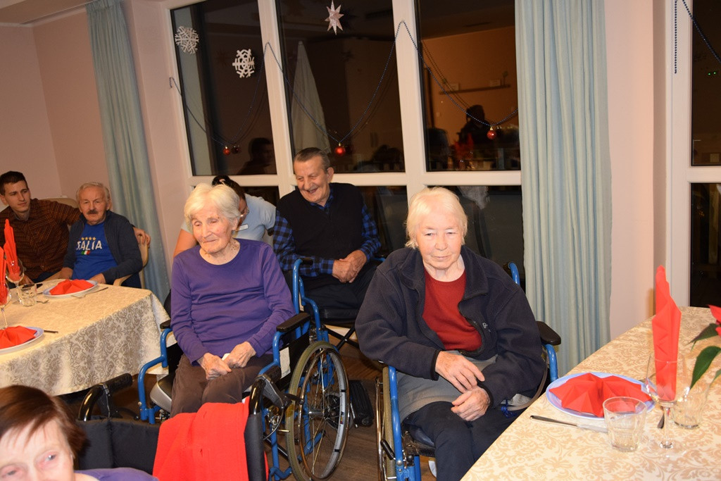 Novoletna zabava v domu Viharnik