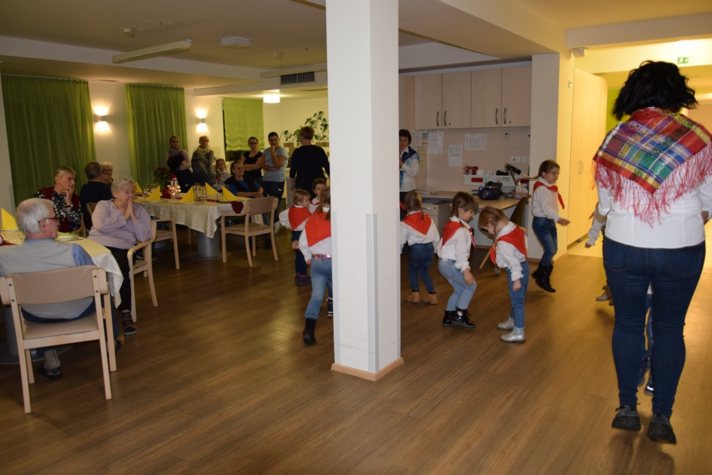 Novoletna zabava v domu Viharnik