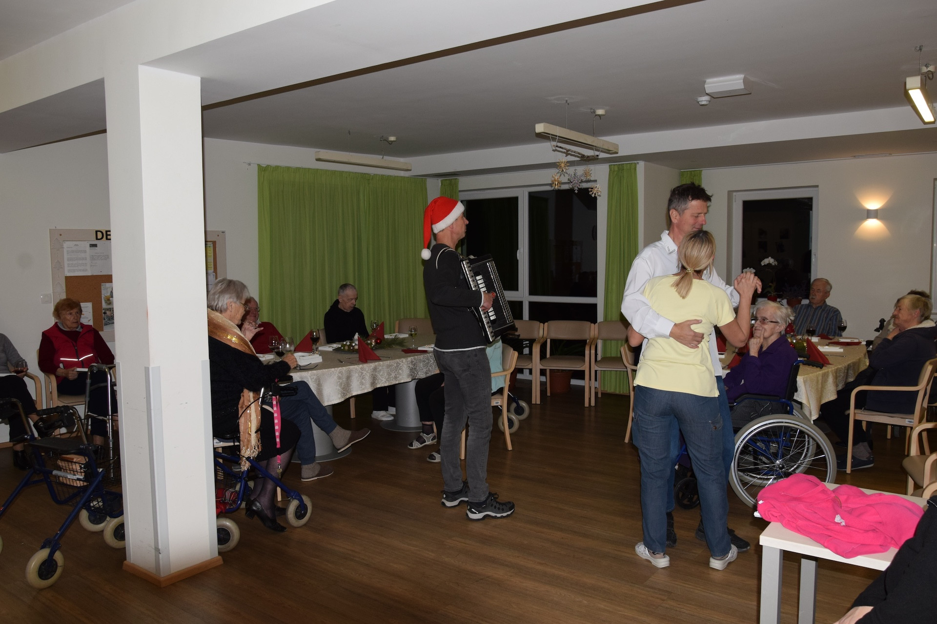 Novoletna zabava za stanovalce