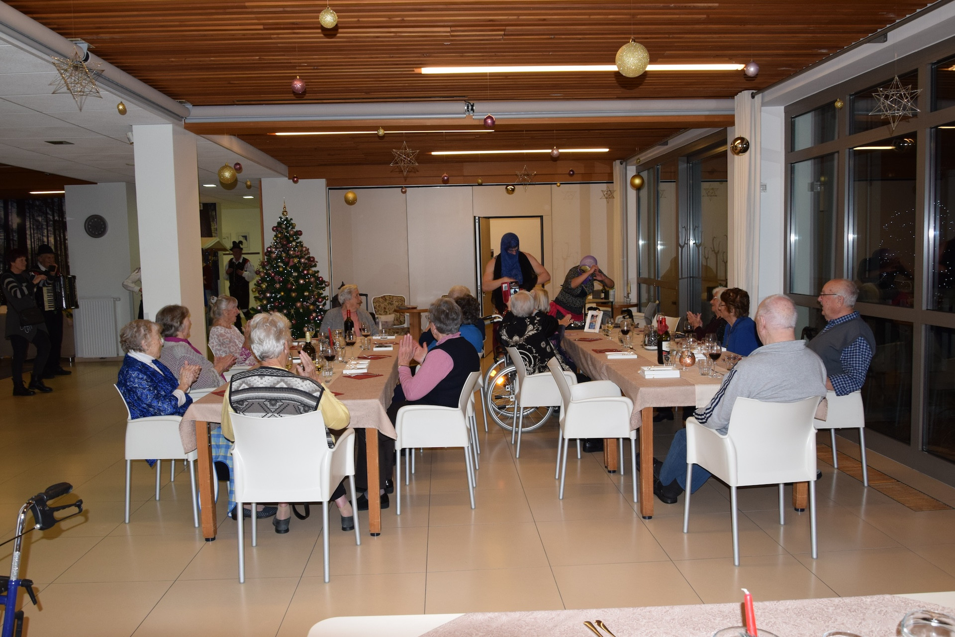 Novoletna zabava za stanovalce