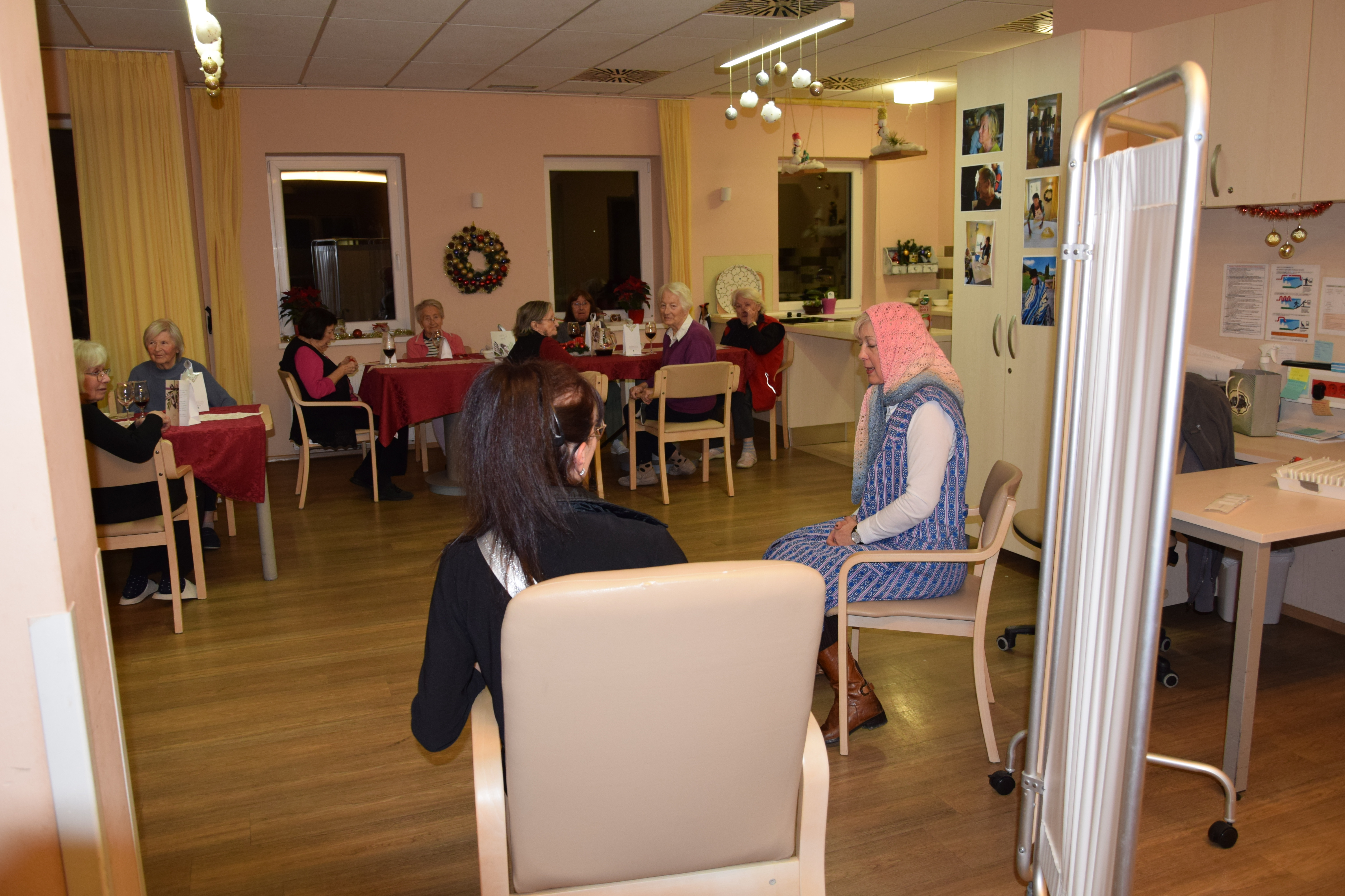 Novoletna zabava za stanovalce po skupinah