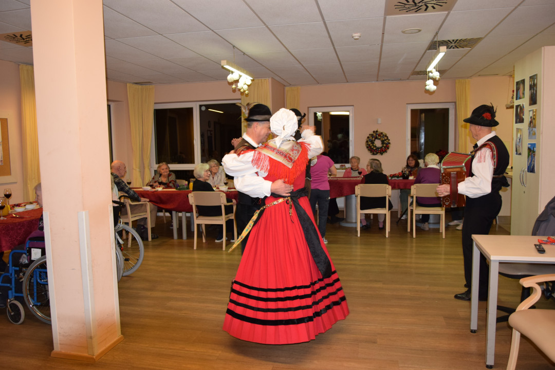 Novoletna zabava za stanovalce po skupinah