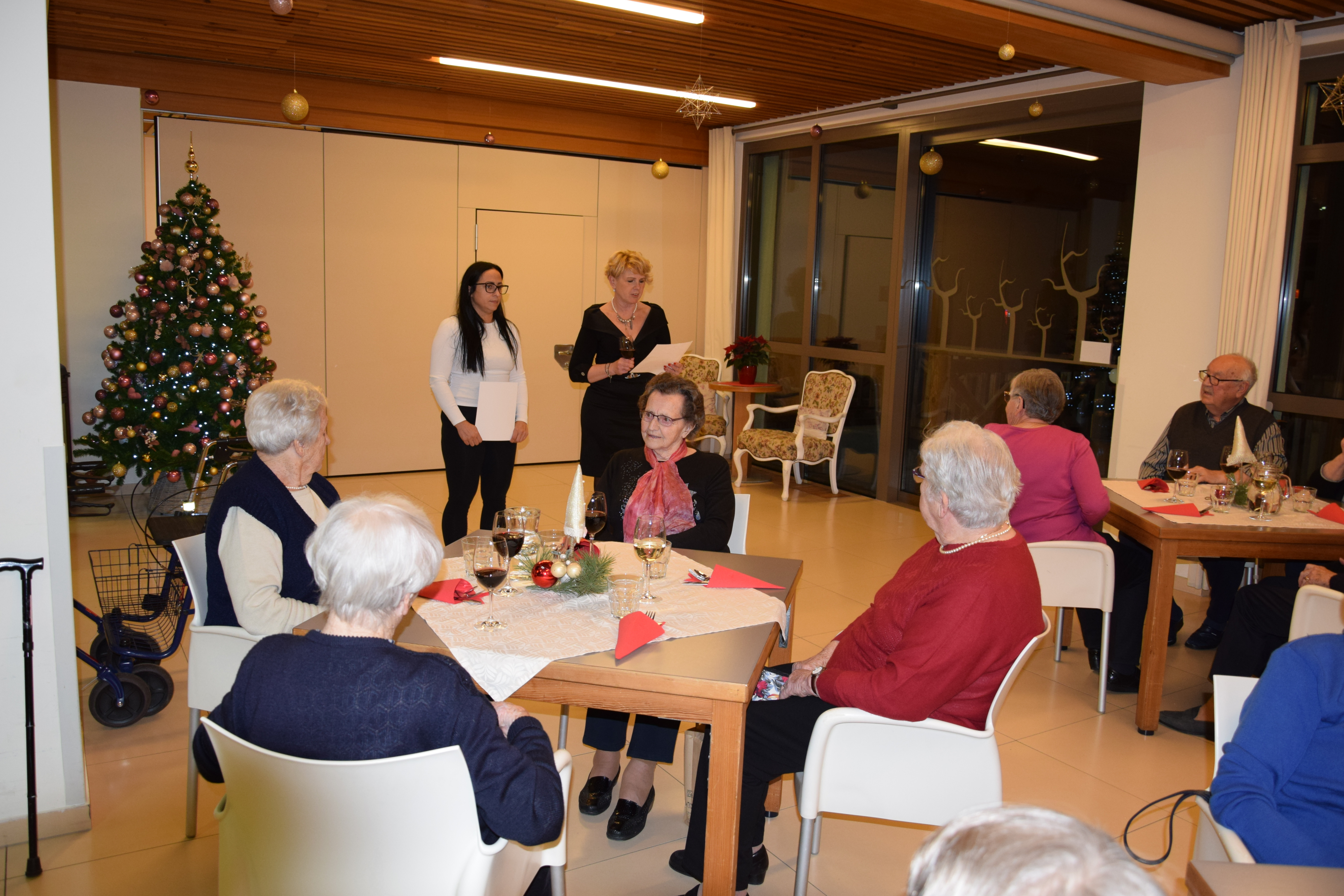 Novoletna zabava za stanovalce po skupinah