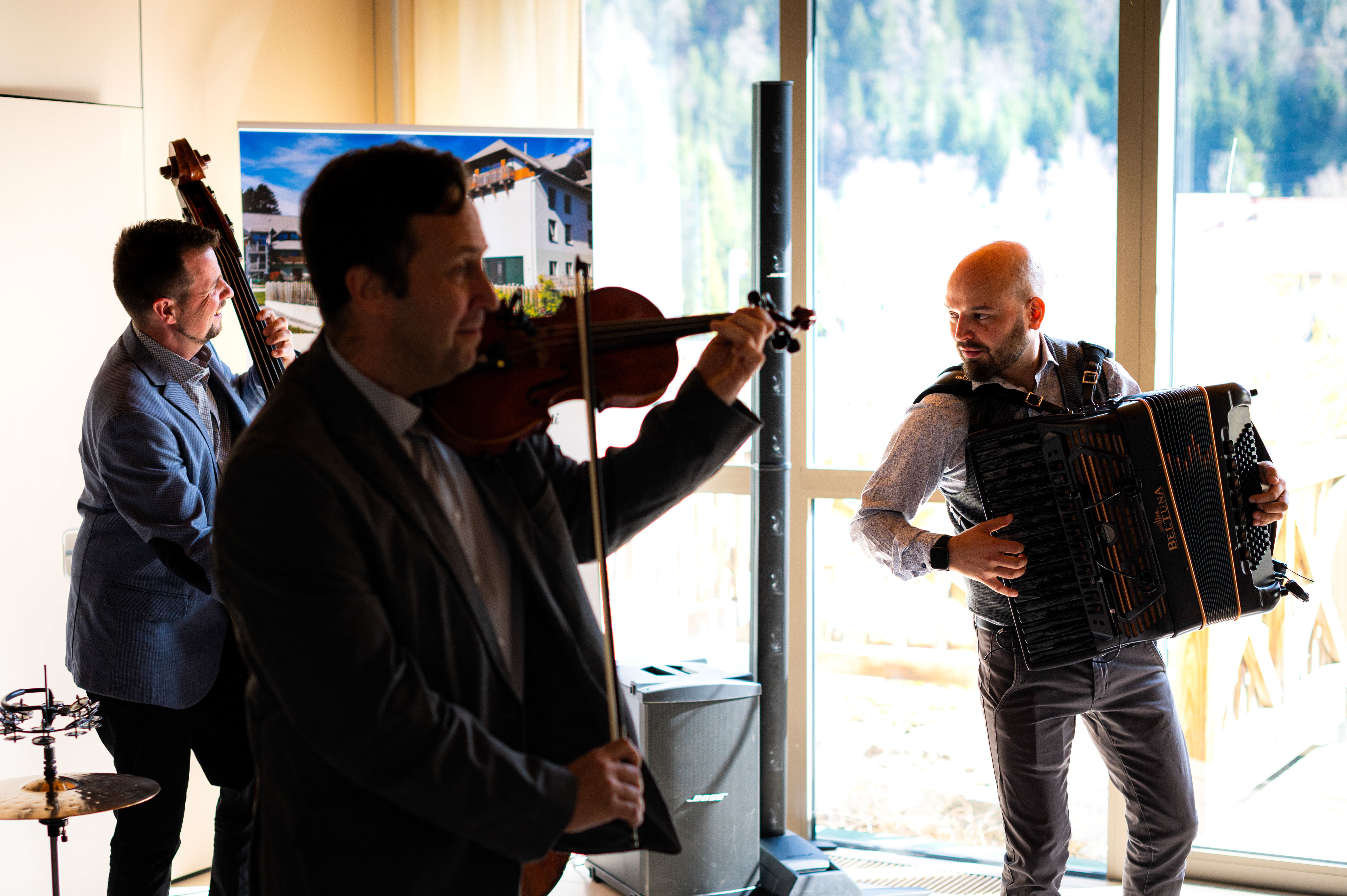 Ob praznovanju 10. obletnice doma Viharnik