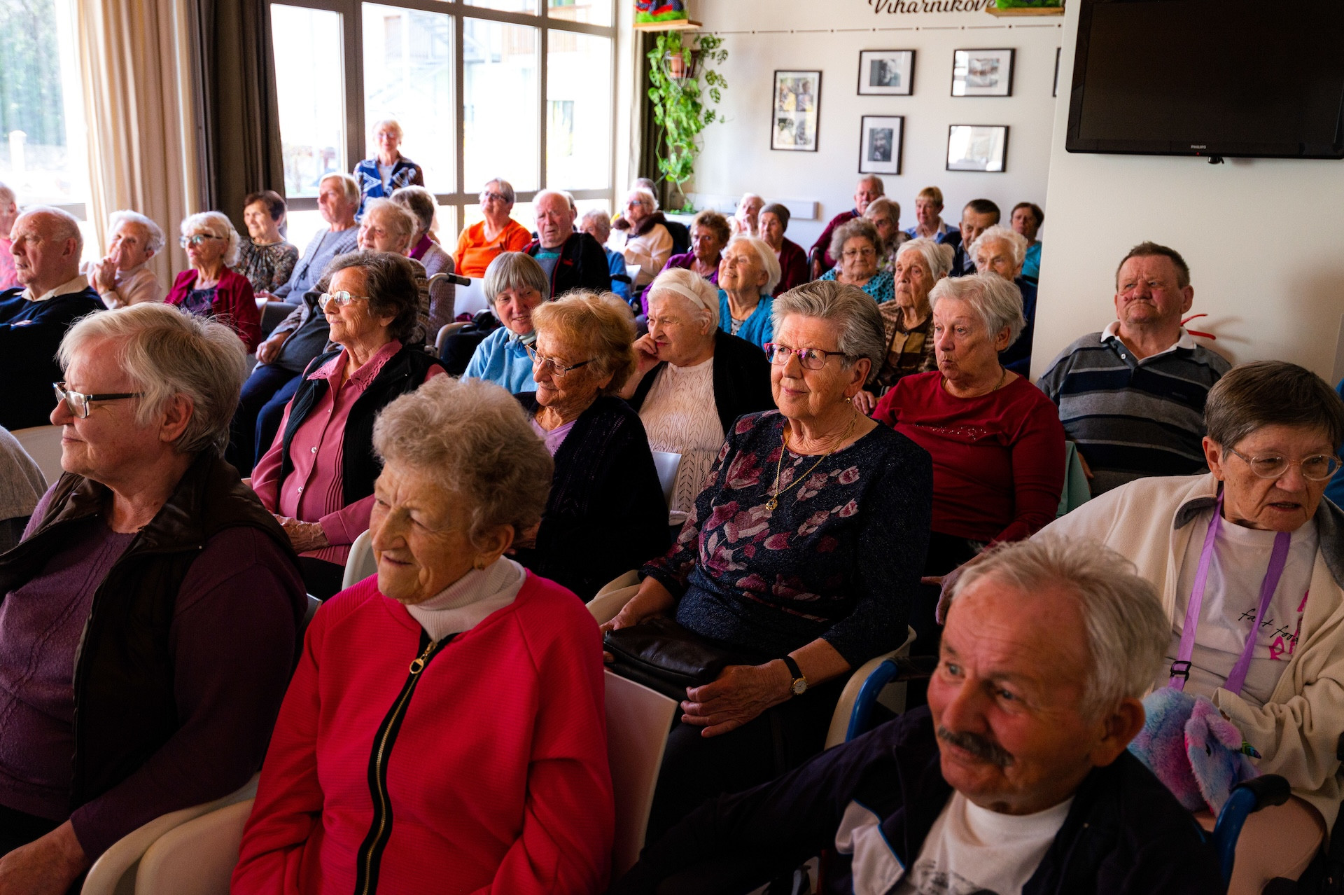 Ob praznovanju 10. obletnice doma Viharnik