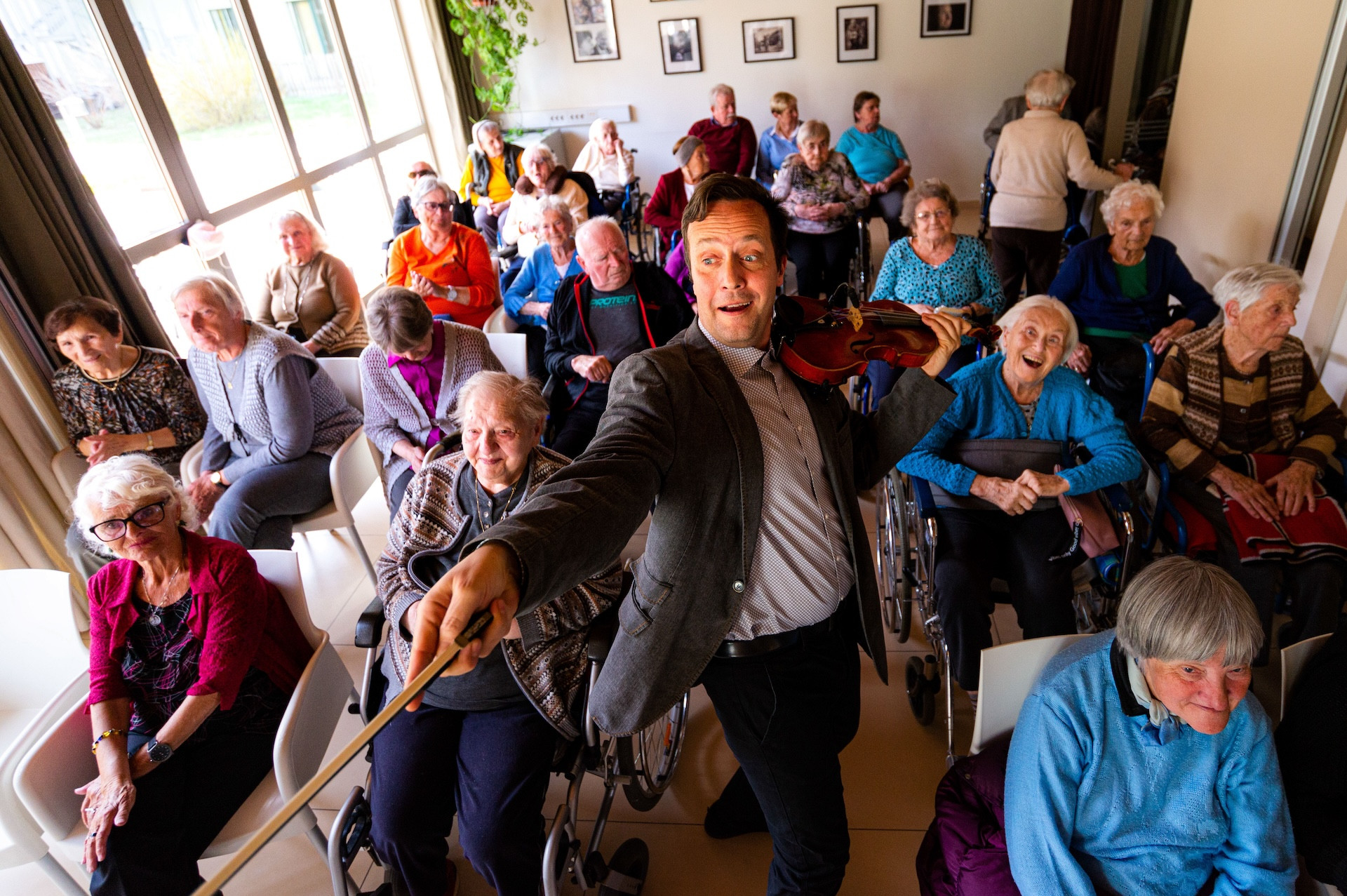 Ob praznovanju 10. obletnice doma Viharnik