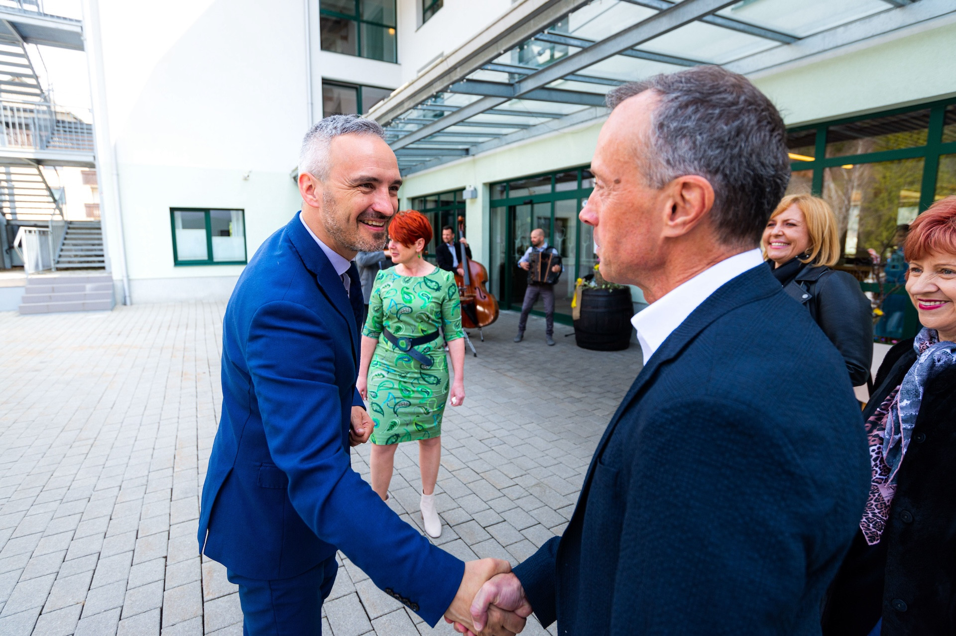 Ob praznovanju 10. obletnice doma Viharnik