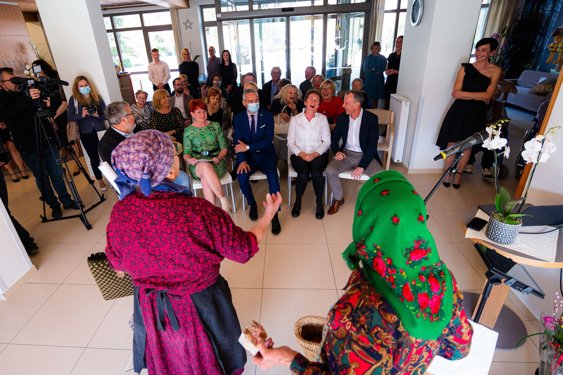 Ob praznovanju 10. obletnice doma Viharnik