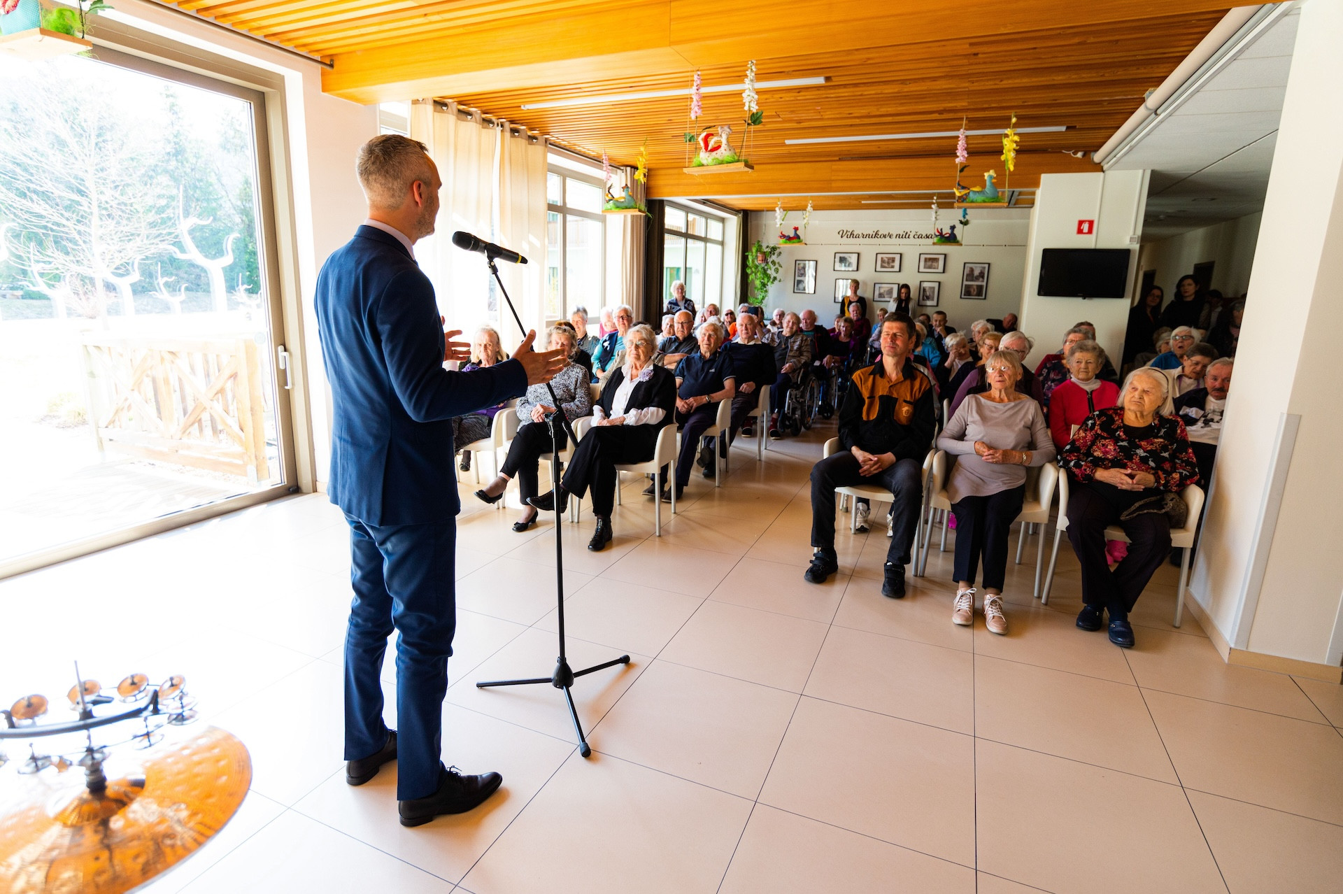 Ob praznovanju 10. obletnice doma Viharnik