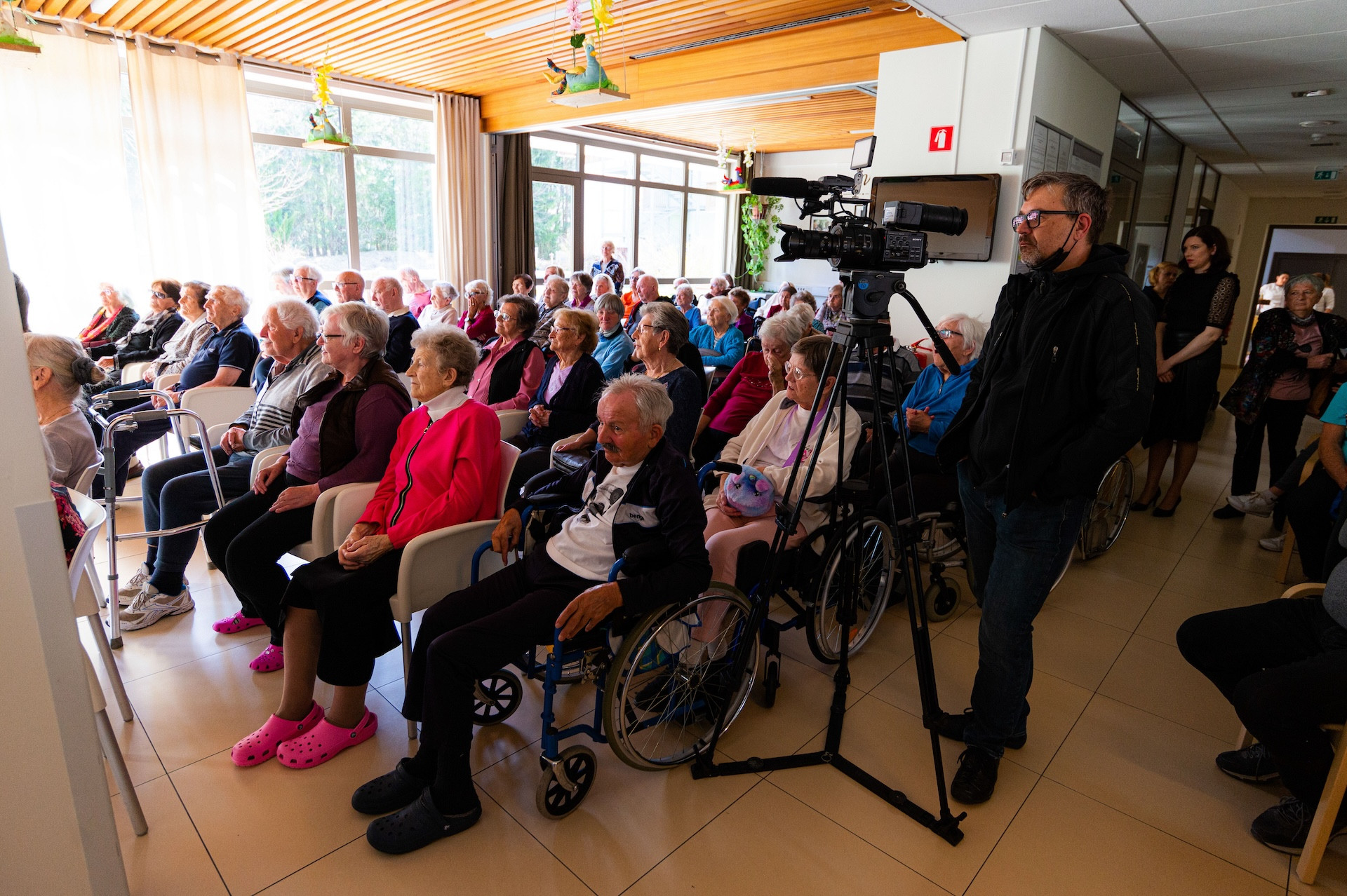 Ob praznovanju 10. obletnice doma Viharnik