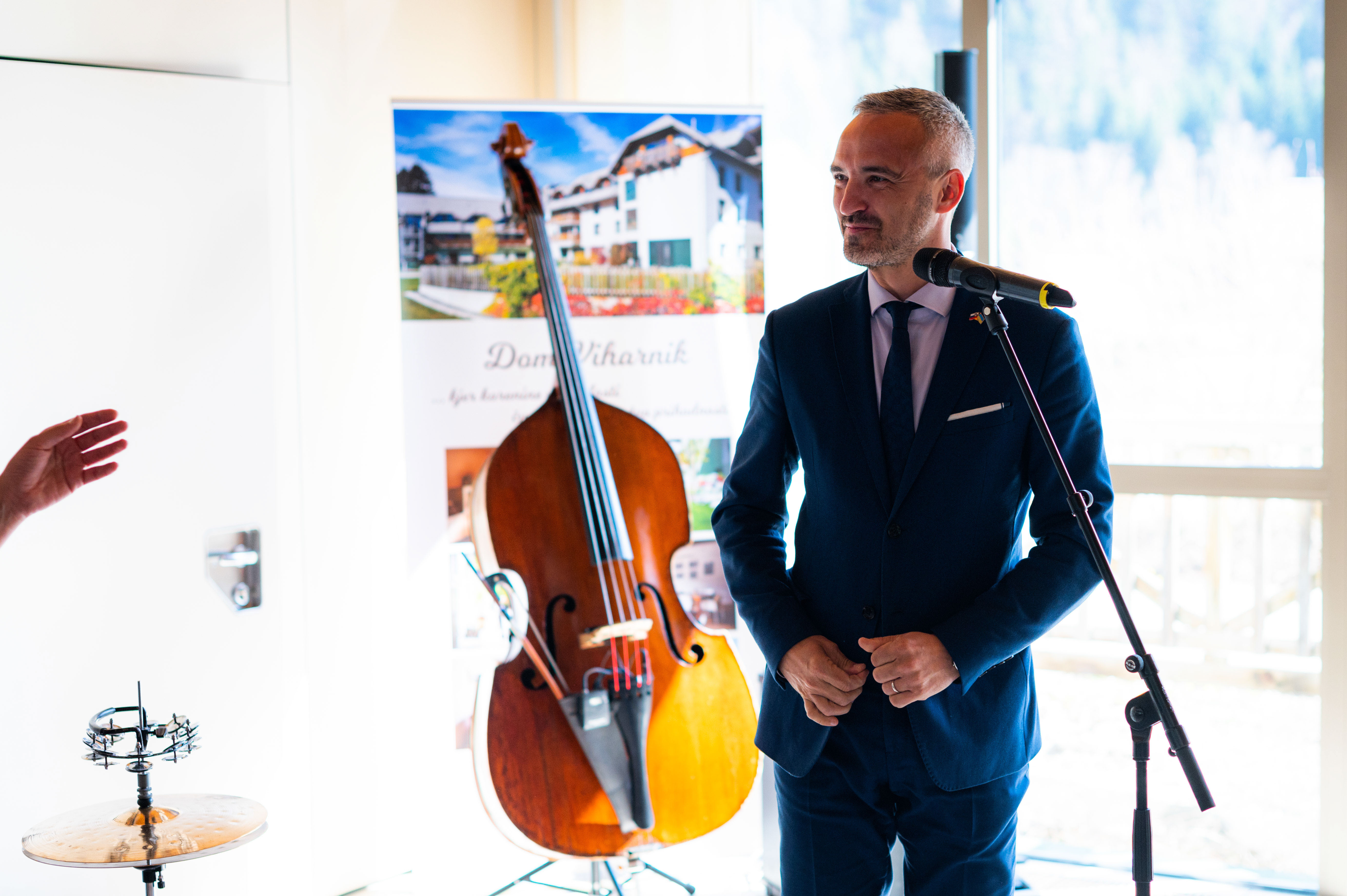 Ob praznovanju 10. obletnice doma Viharnik