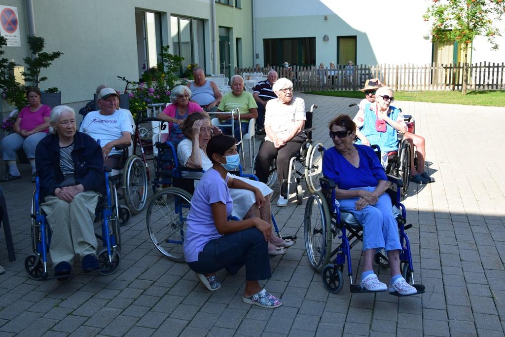 Ob zvokih Mešanega pevskega zbora Kranjska Gora