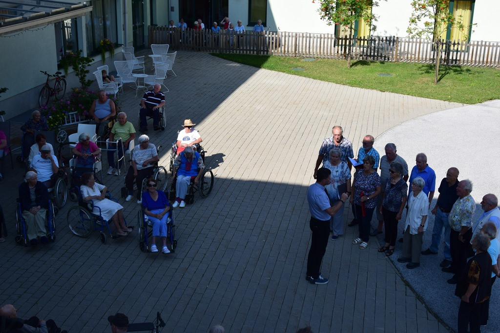 Ob zvokih Mešanega pevskega zbora Kranjska Gora