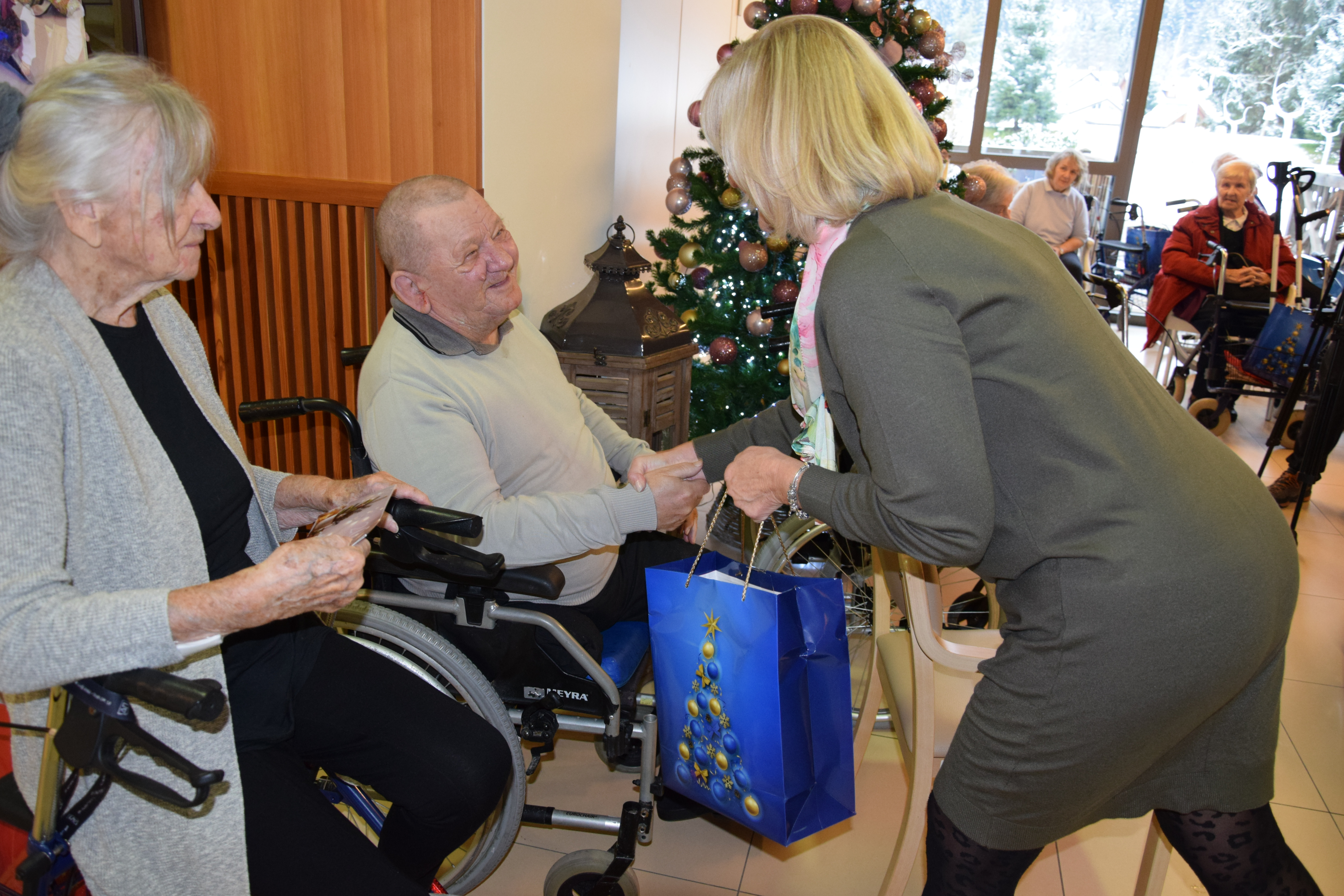 Obdarovanje in obisk  Županje občine Kranjska gora