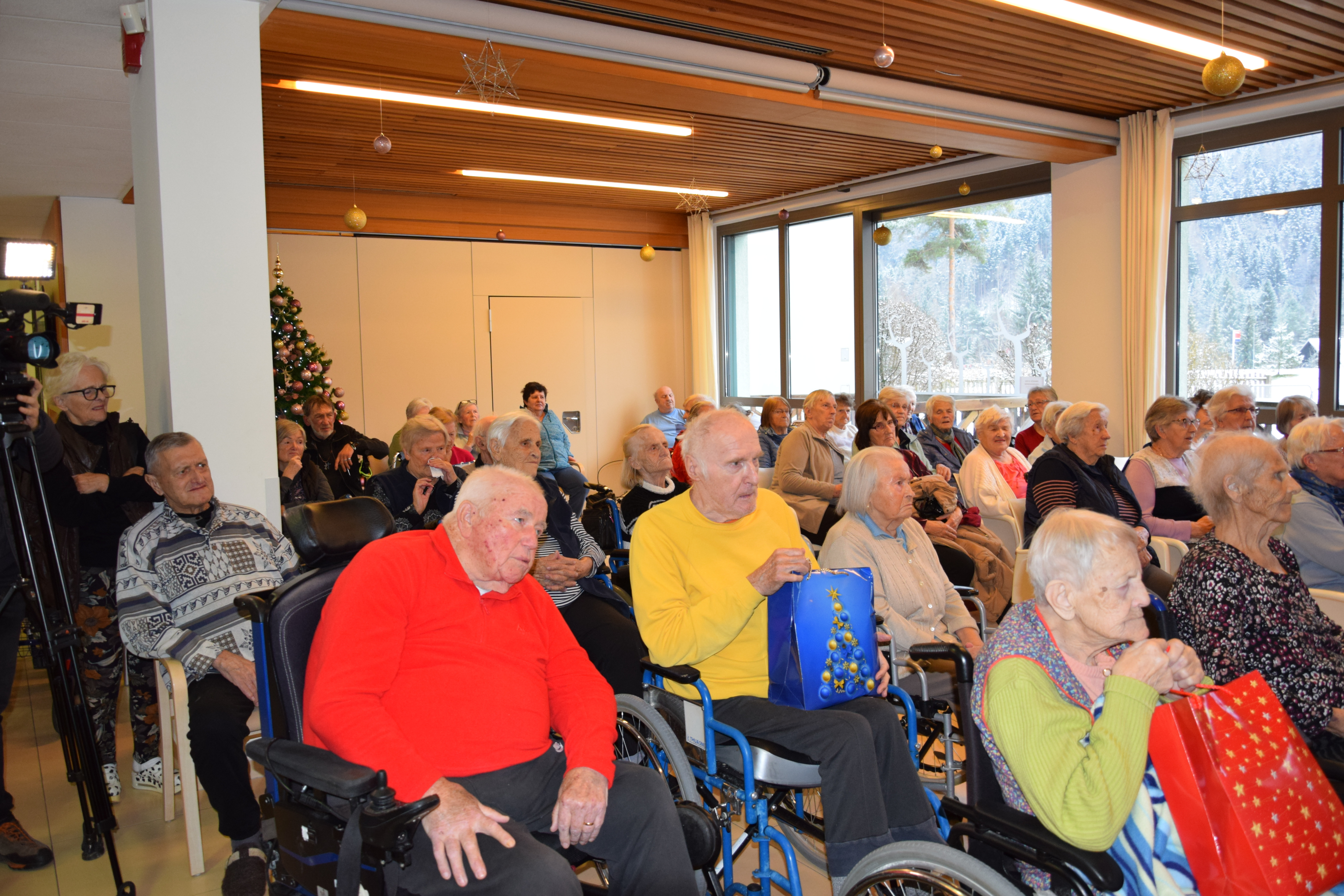 Obdarovanje in obisk  Županje občine Kranjska gora
