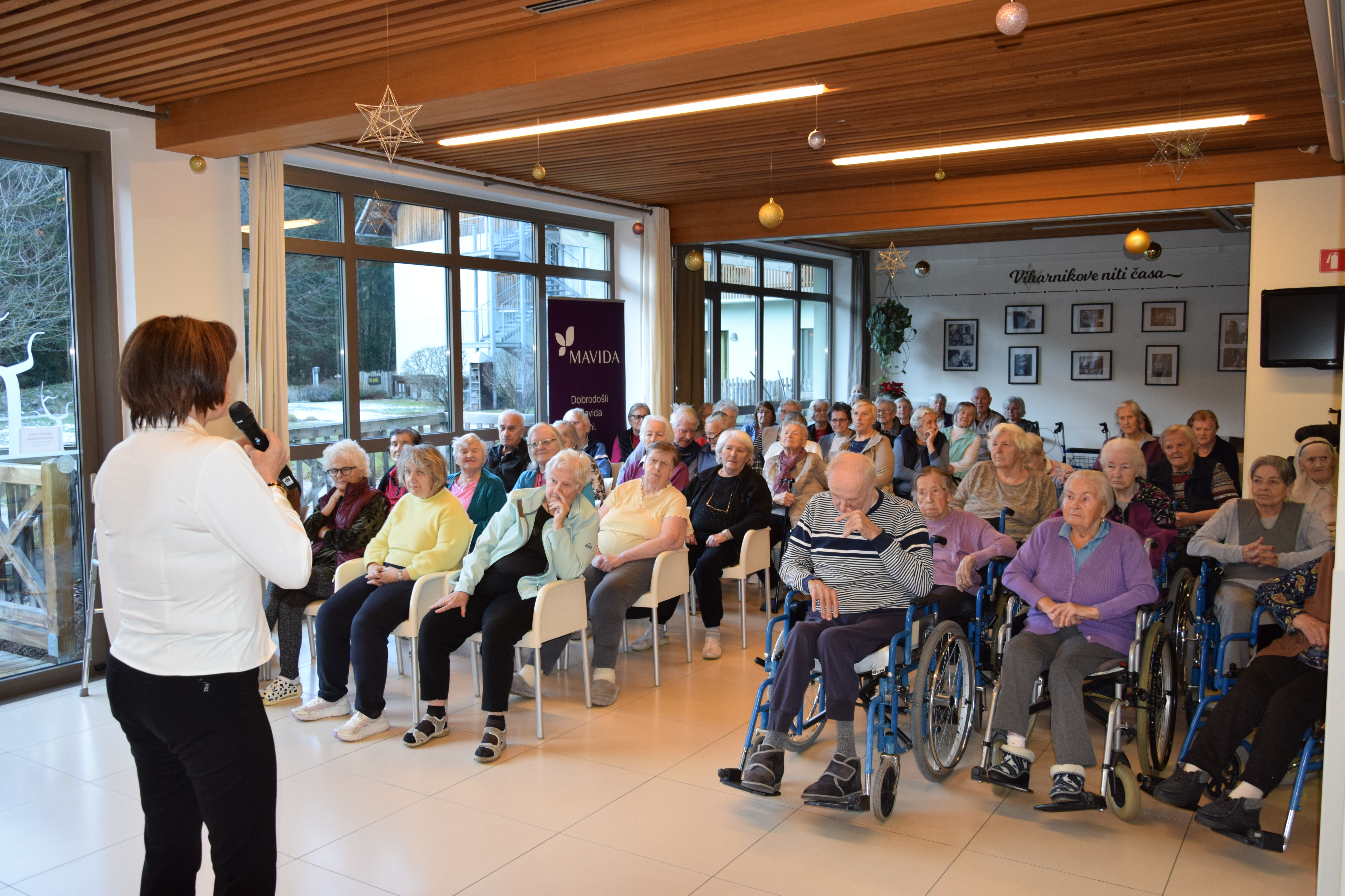 Obdarovanje stanovalcev iz občine Jesenice
