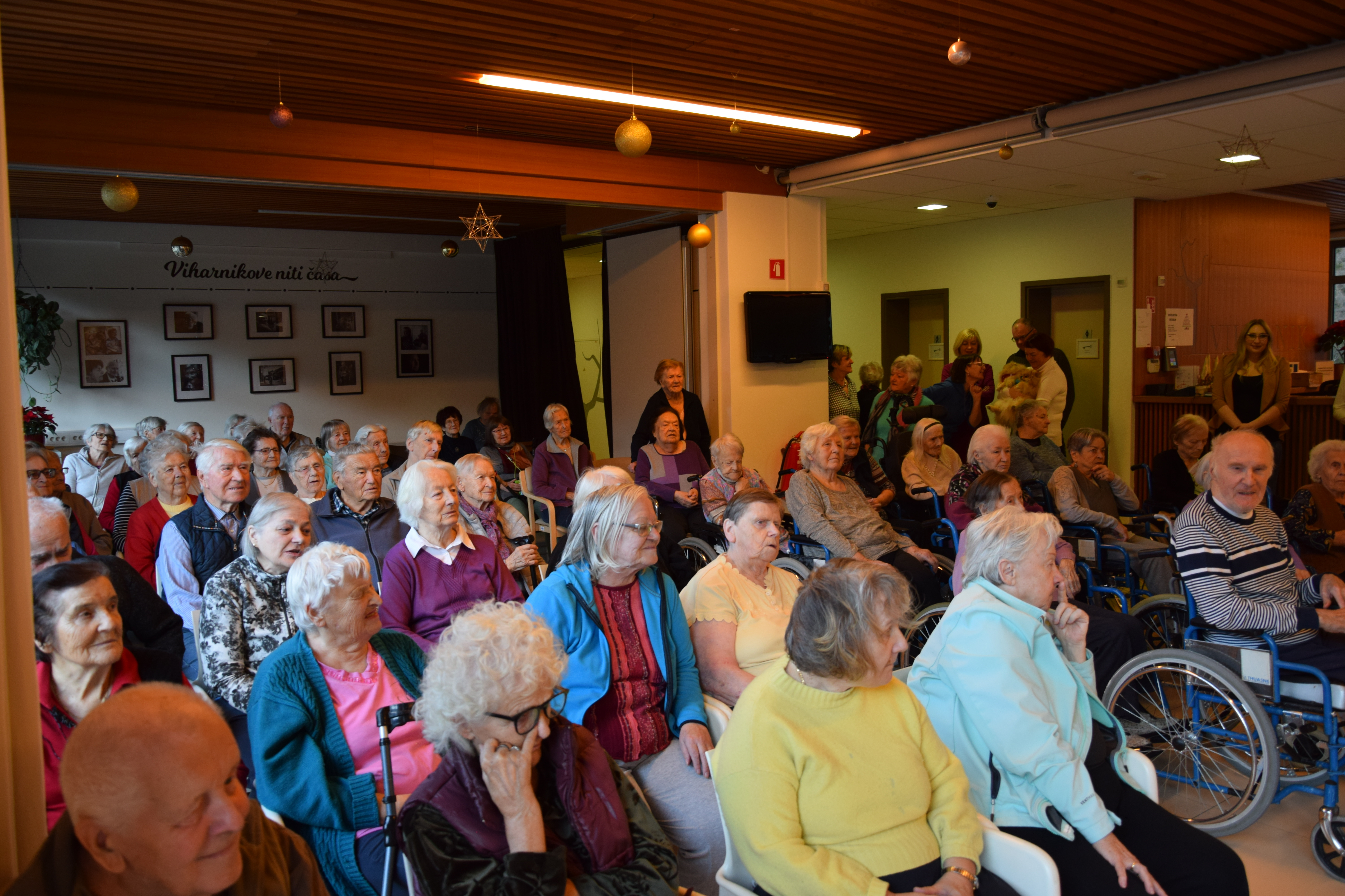 Obdarovanje stanovalcev iz občine Jesenice