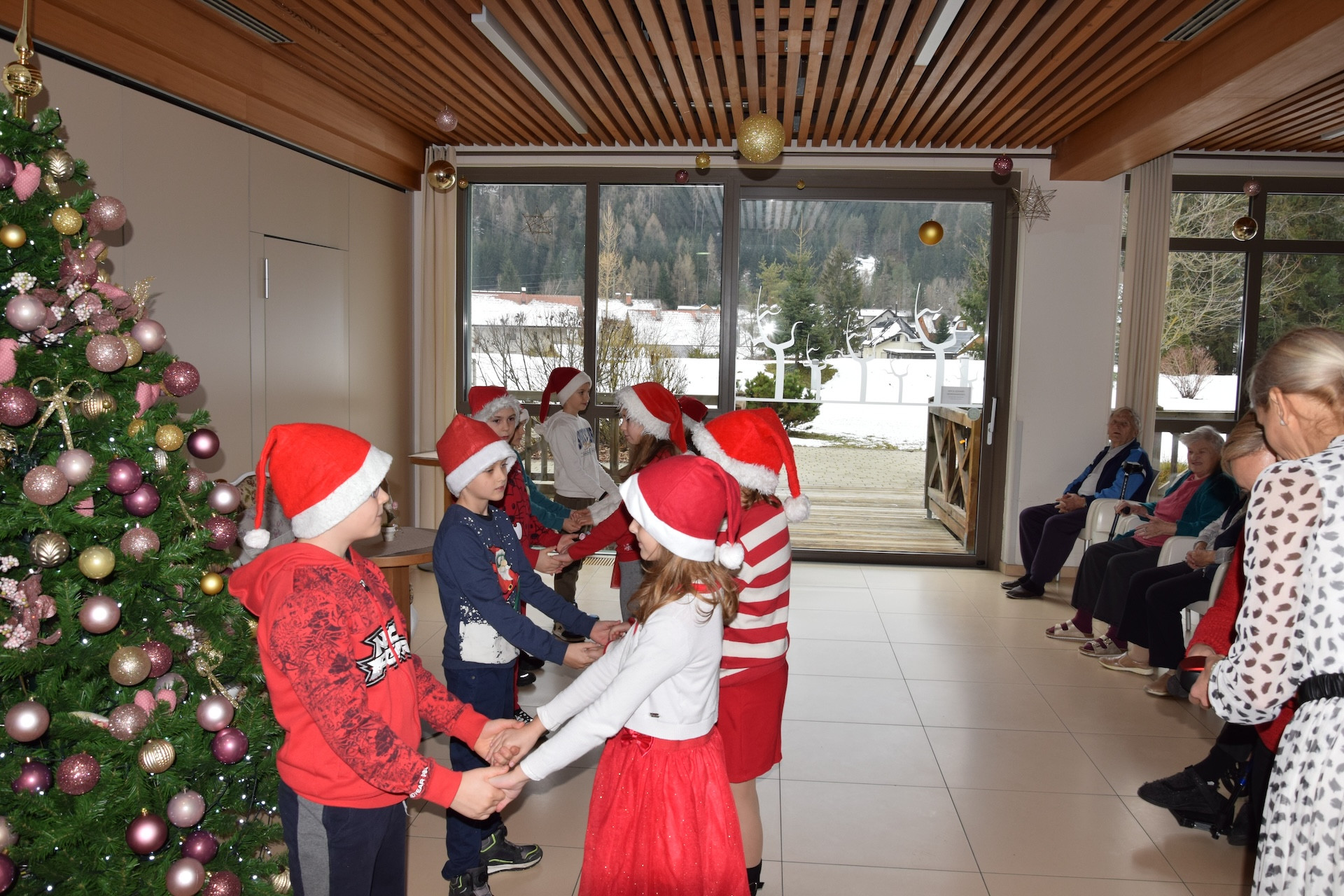 Obisk učencev OŠ Mojstrana