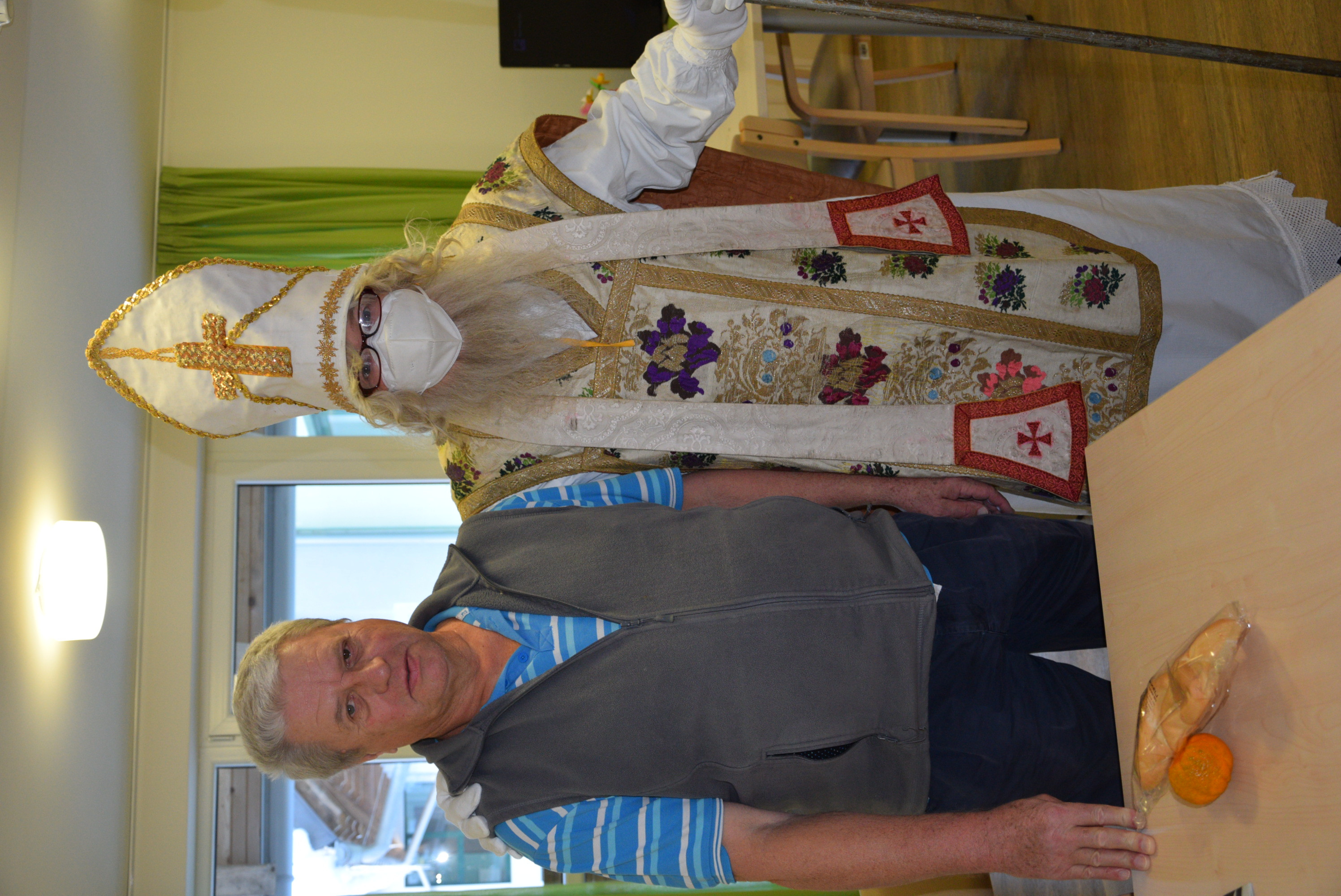 Obiskal nas je sveti Miklavž