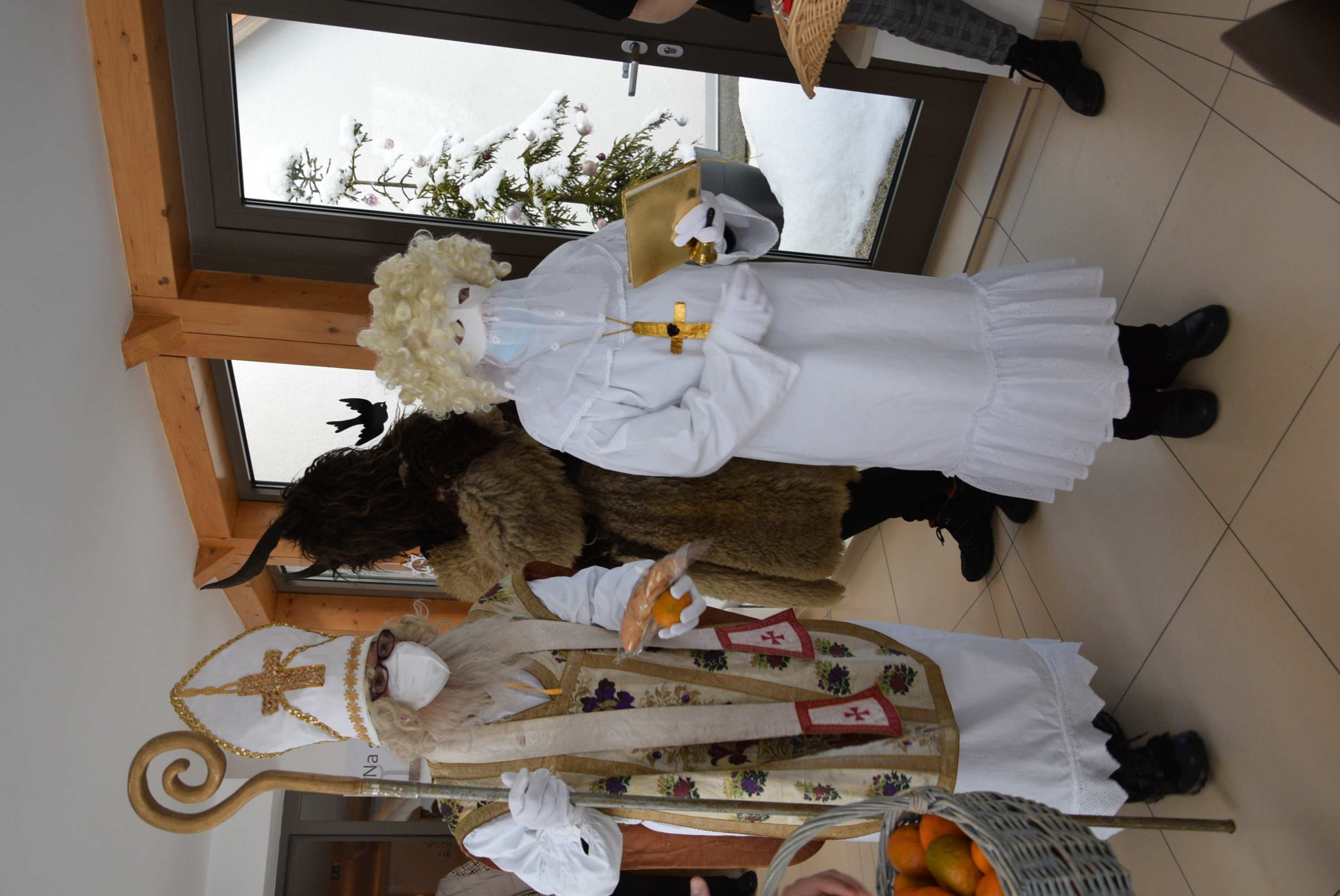 Obiskal nas je sveti Miklavž