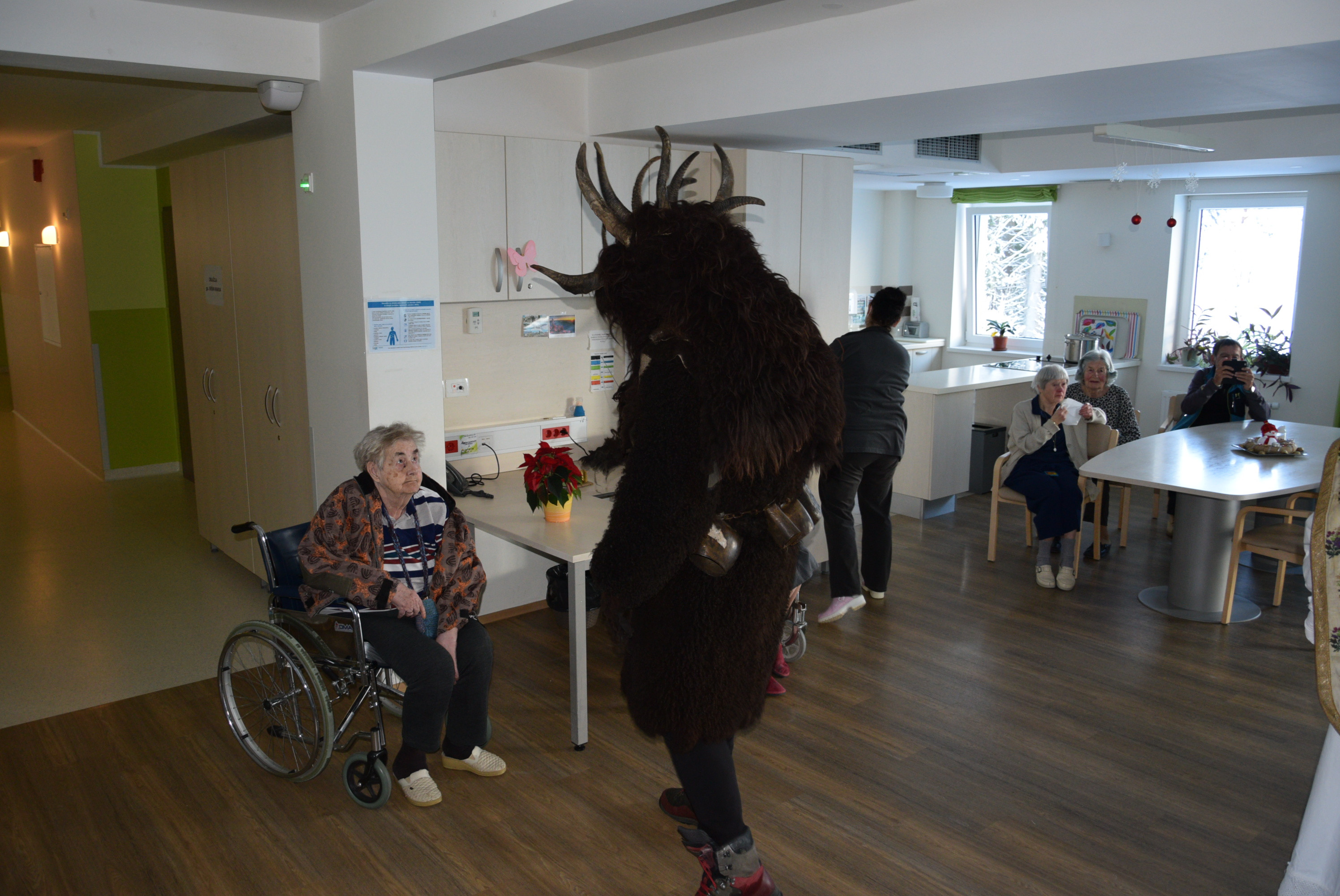 Obiskal nas je sveti Miklavž