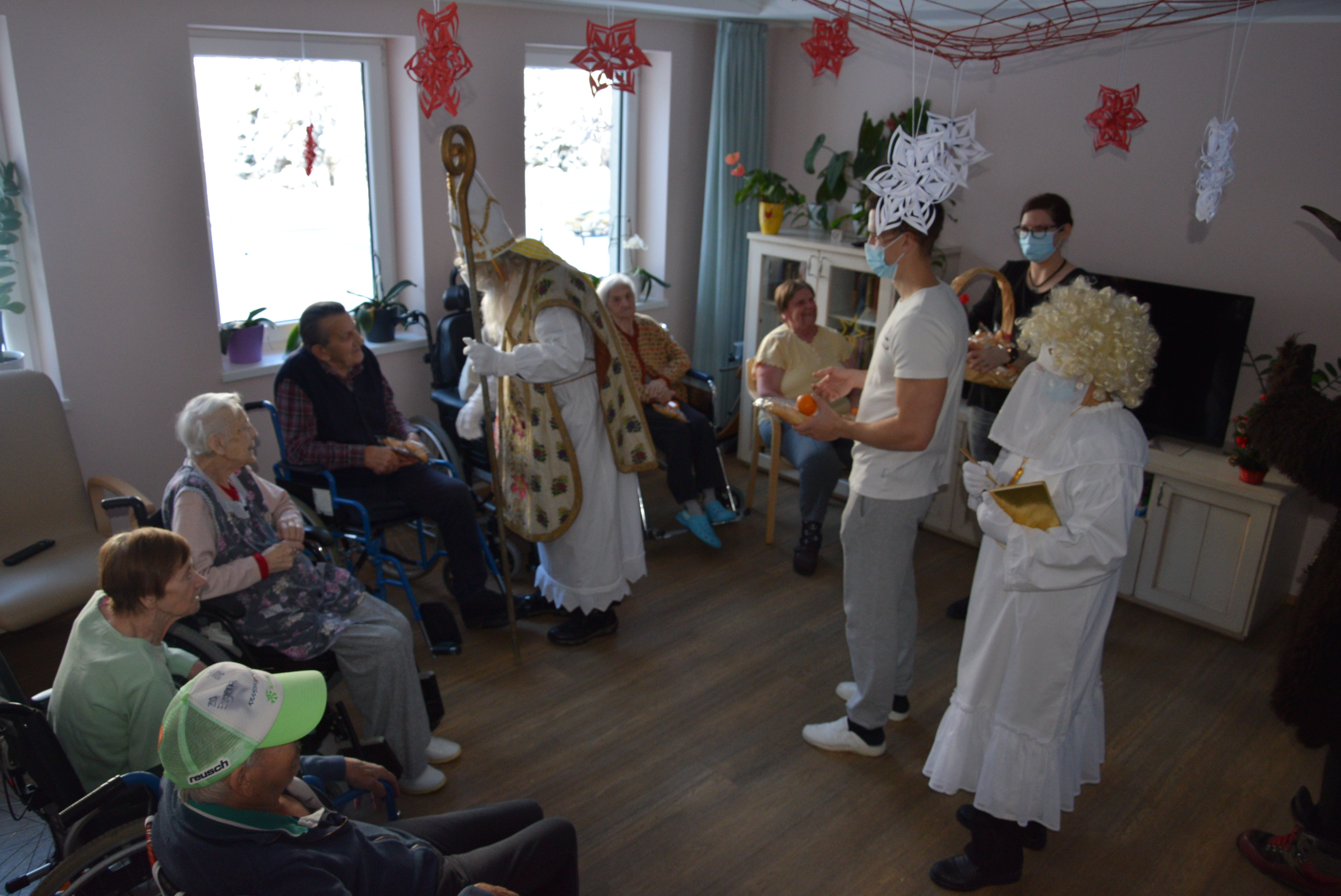 Obiskal nas je sveti Miklavž