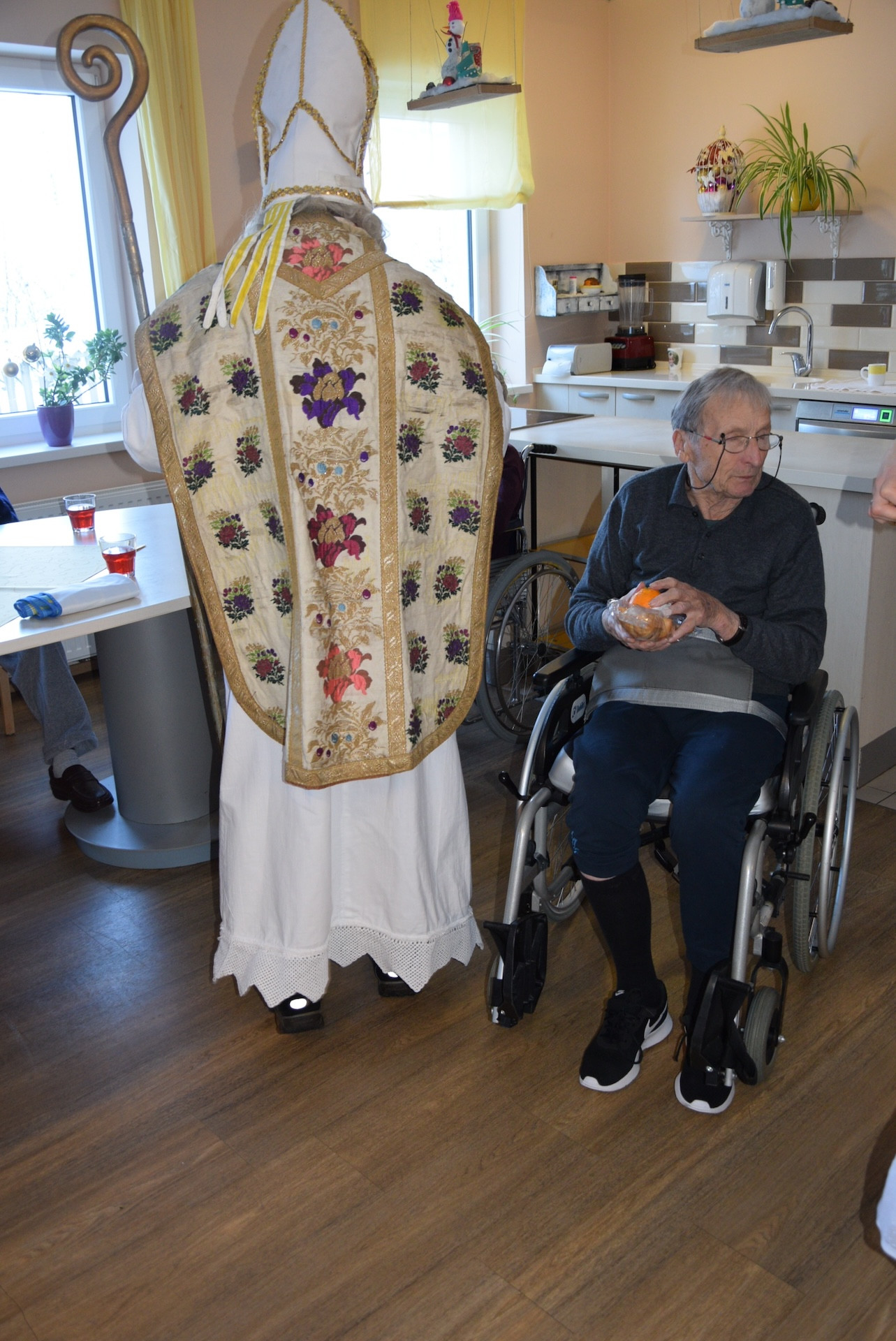 Obiskal nas je sveti Miklavž