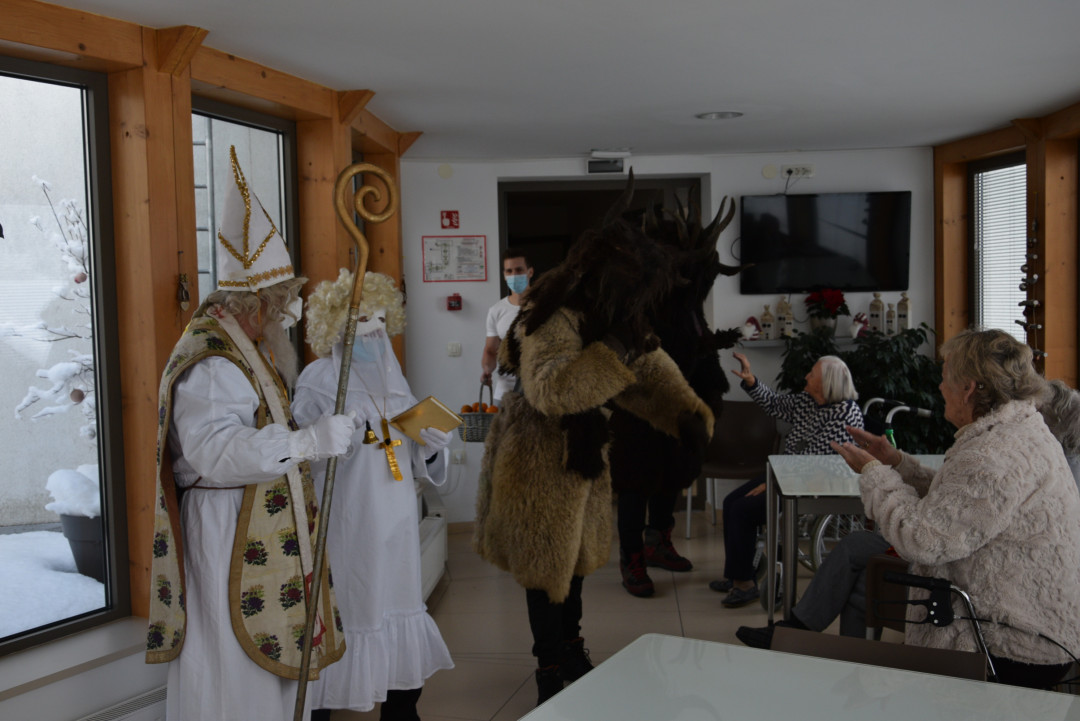 Obiskal nas je sveti Miklavž