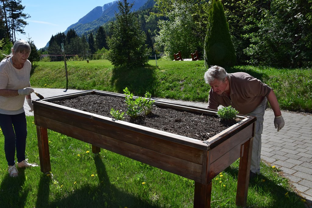Osvežitev Garklca za novo zeliščno zasaditev