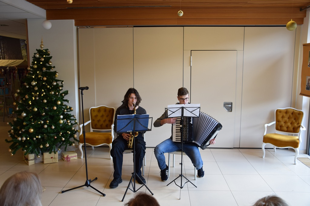 Otvoritev Božičnega bazarja