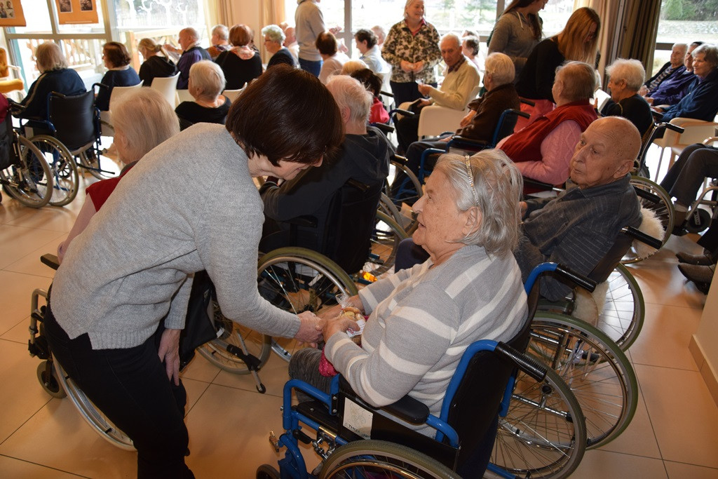 Otvoritev Božičnega bazarja