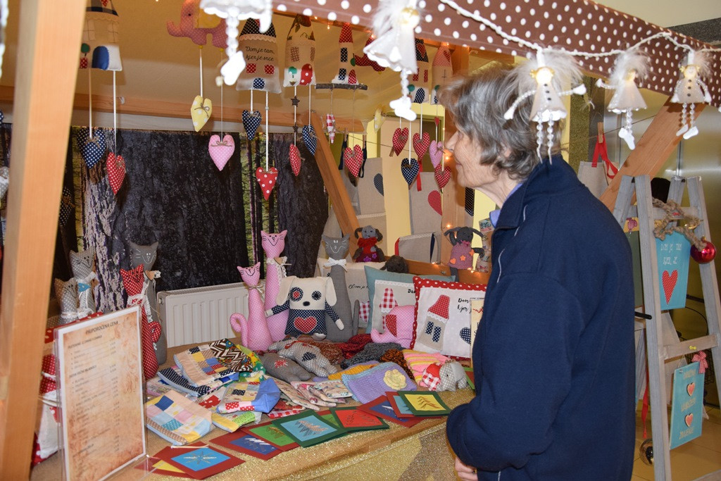 Otvoritev Božičnega bazarja