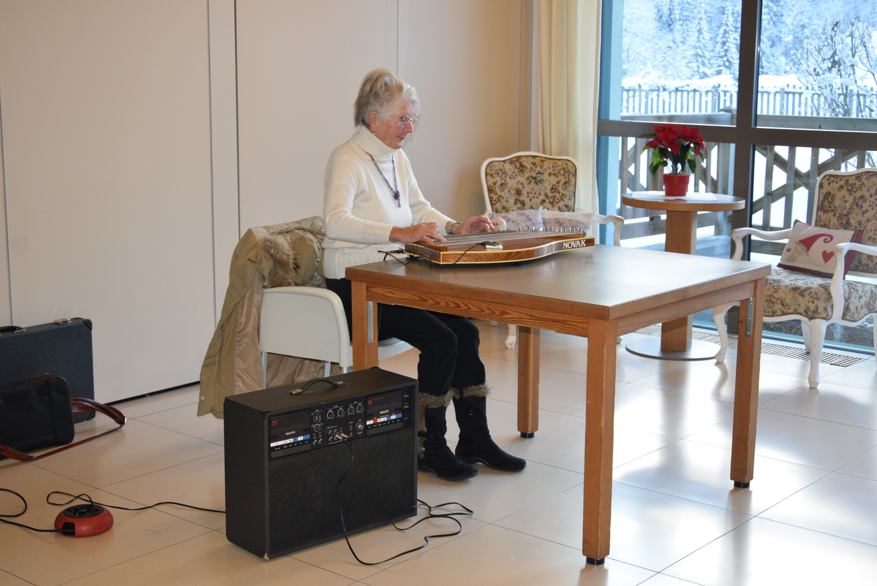 Otvoritev novoletnega Bazarja z ga. Darinko Butinar