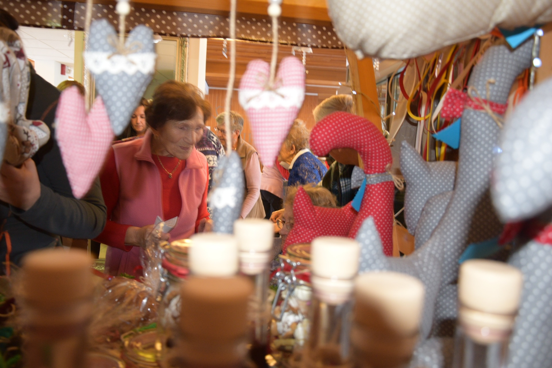 Otvoritev novoletnega Bazarja z ga. Darinko Butinar