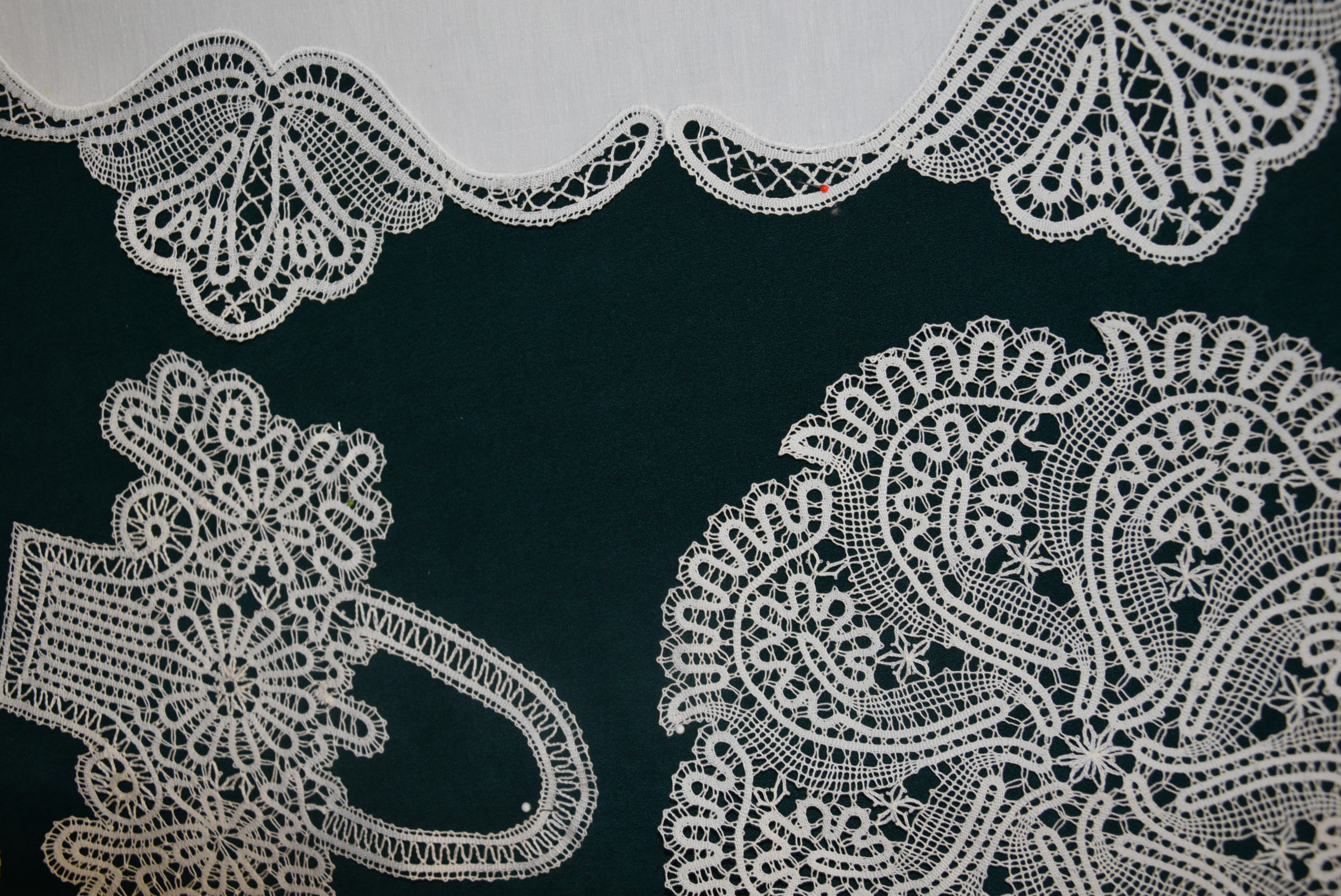 Otvoritev razstave ročnih del v Ratečah