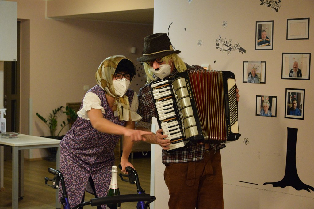 Pa smo skoraj tam - Novo leto 2021