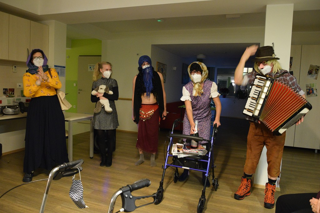 Pa smo skoraj tam - Novo leto 2021