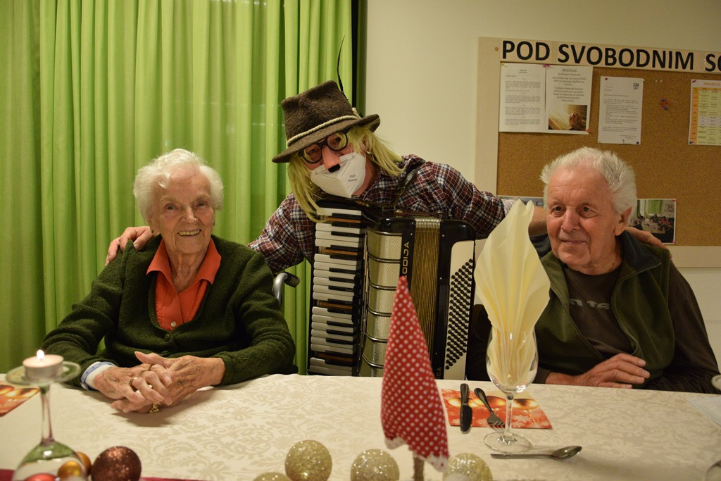 Pa smo skoraj tam - Novo leto 2021