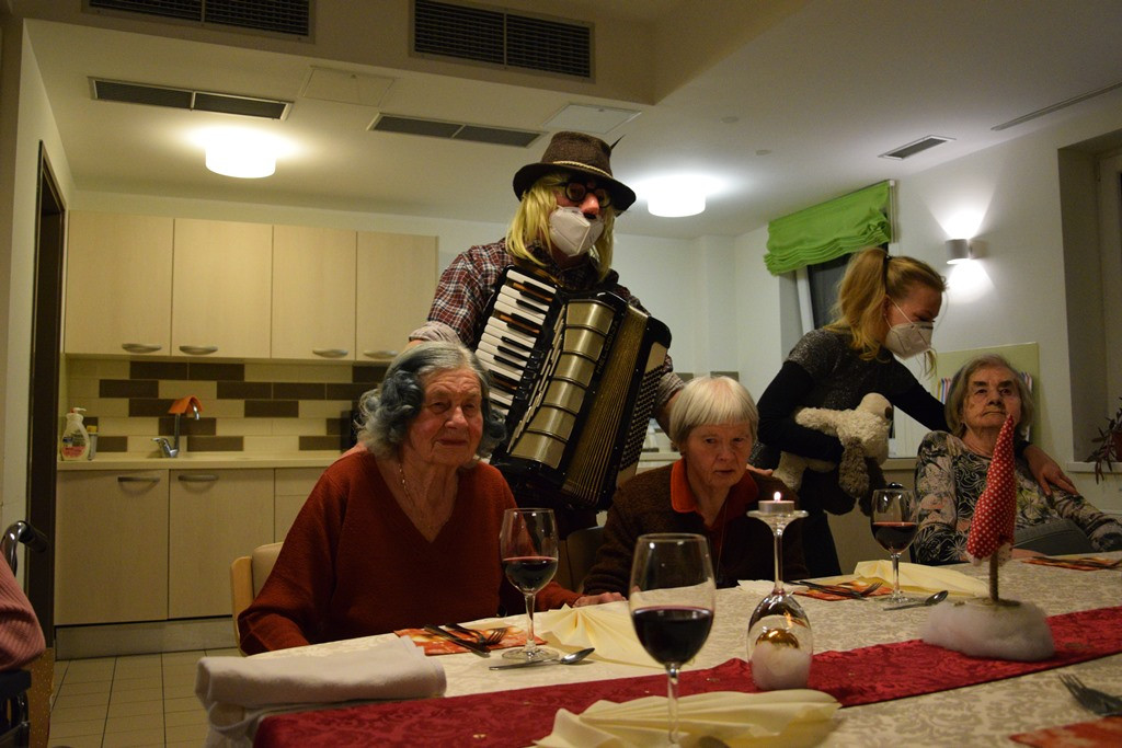 Pa smo skoraj tam - Novo leto 2021