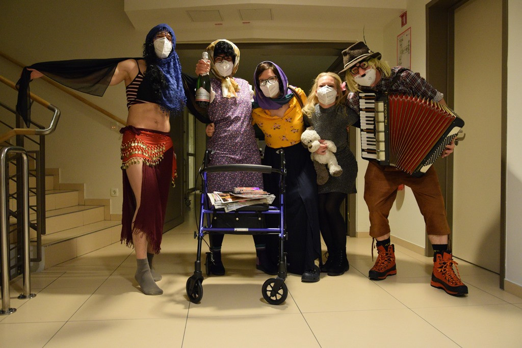 Pa smo skoraj tam - Novo leto 2021