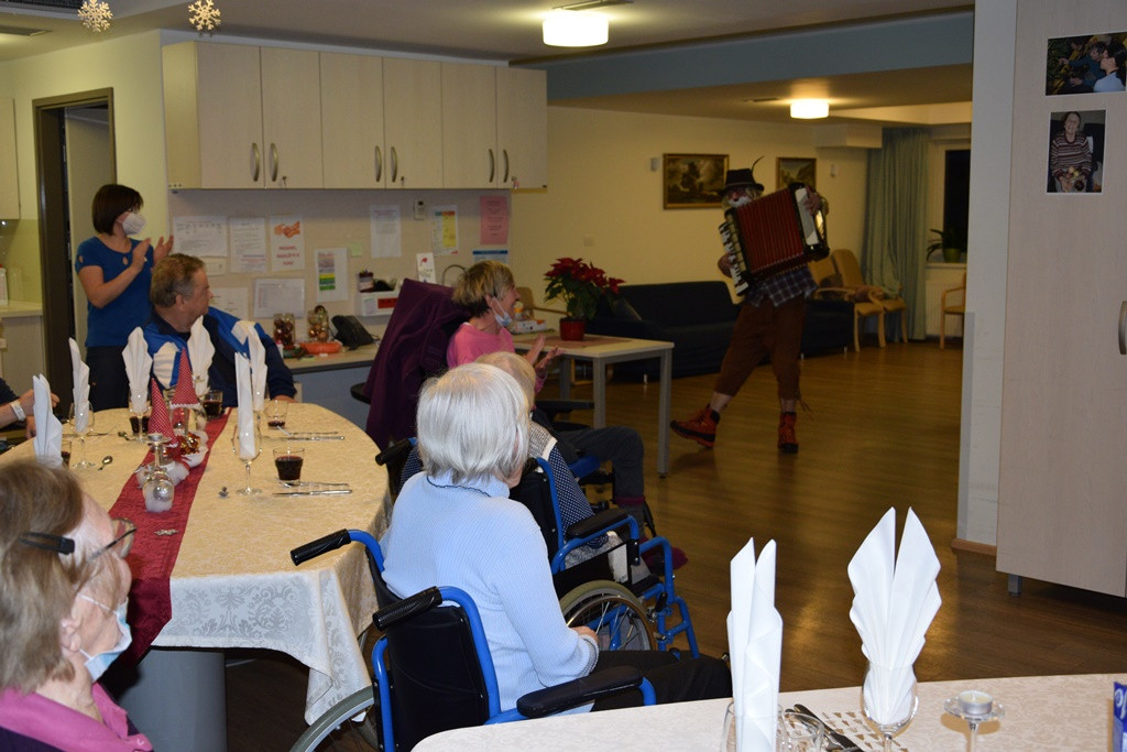 Pa smo skoraj tam - Novo leto 2021