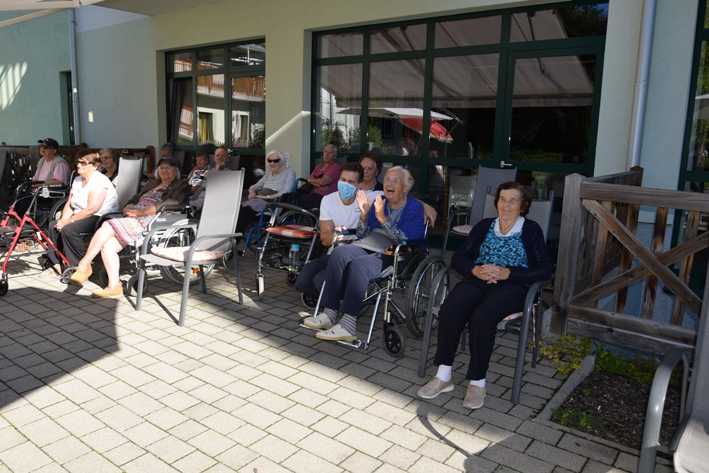 Parada rdečih noskov